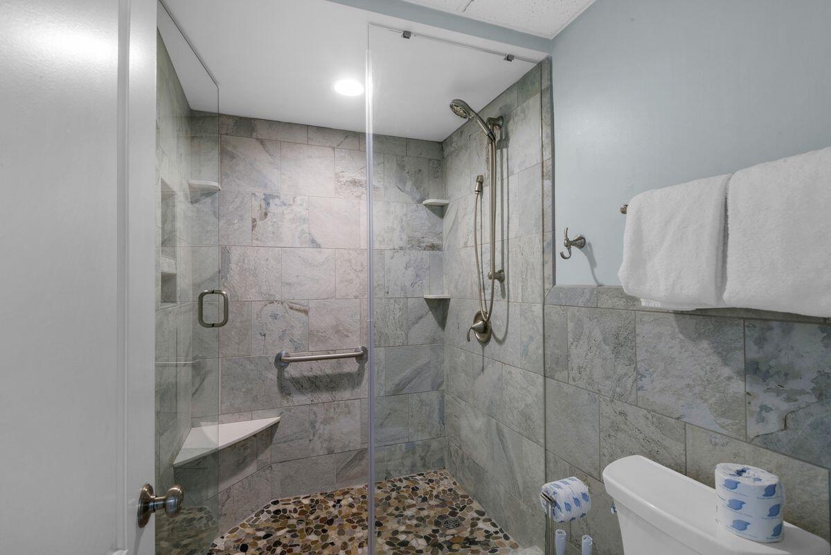 HIGH POINTE RESORT CONDO - Residential