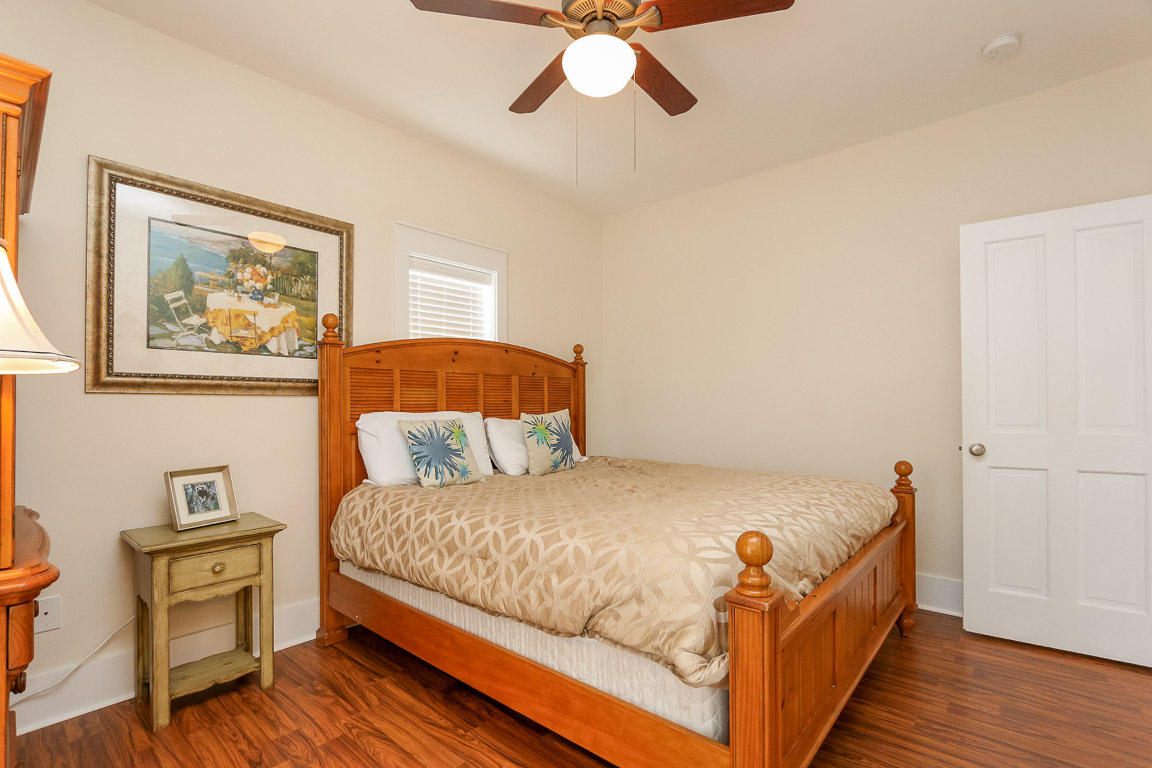 BUNGALOWS AT SEAGROVE BEACH - Residential