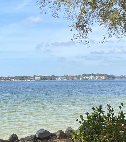 GARNIERS CAY PH 2 - Residential Lease