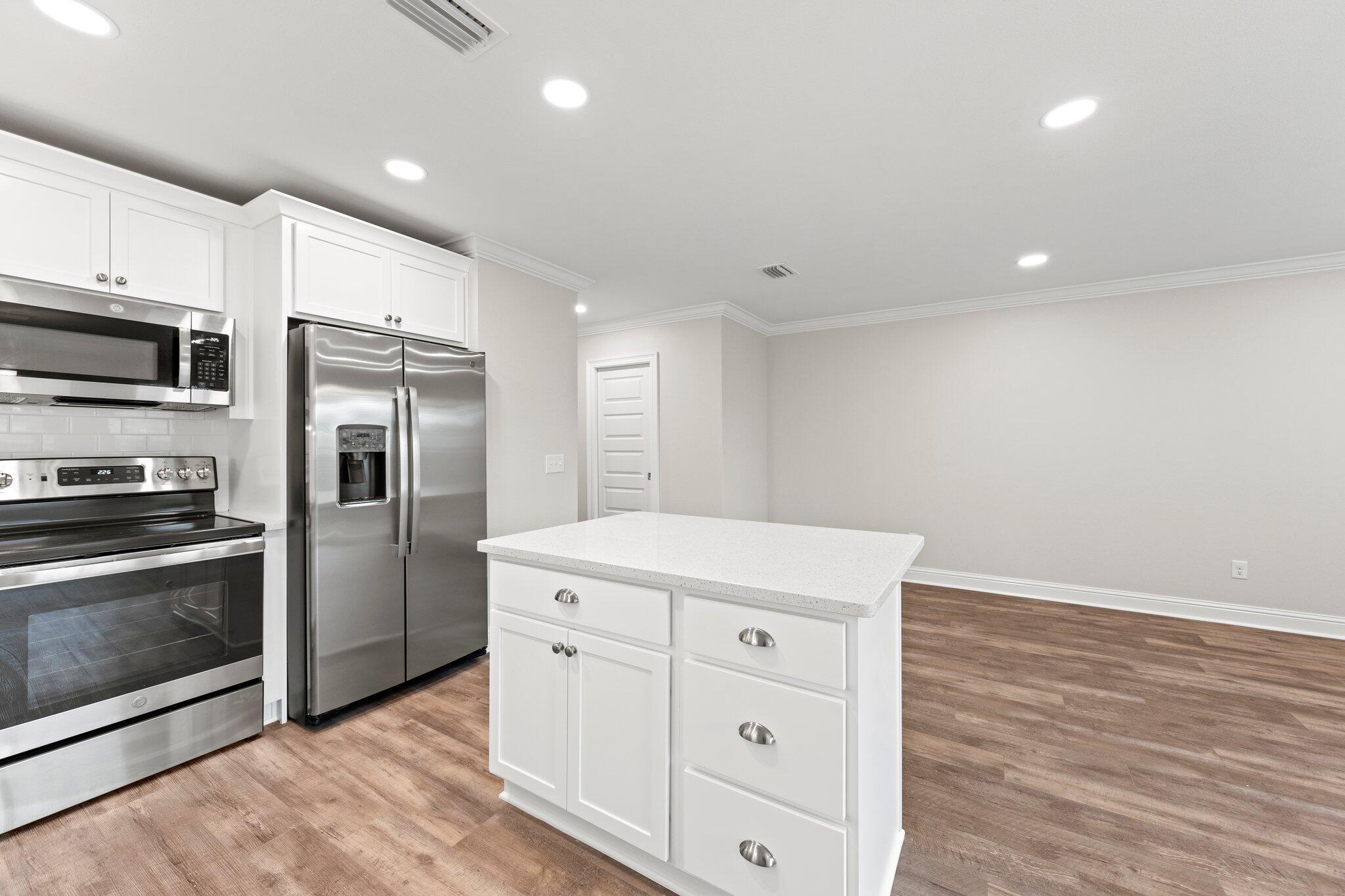 BLUEWATER COMMON - Residential