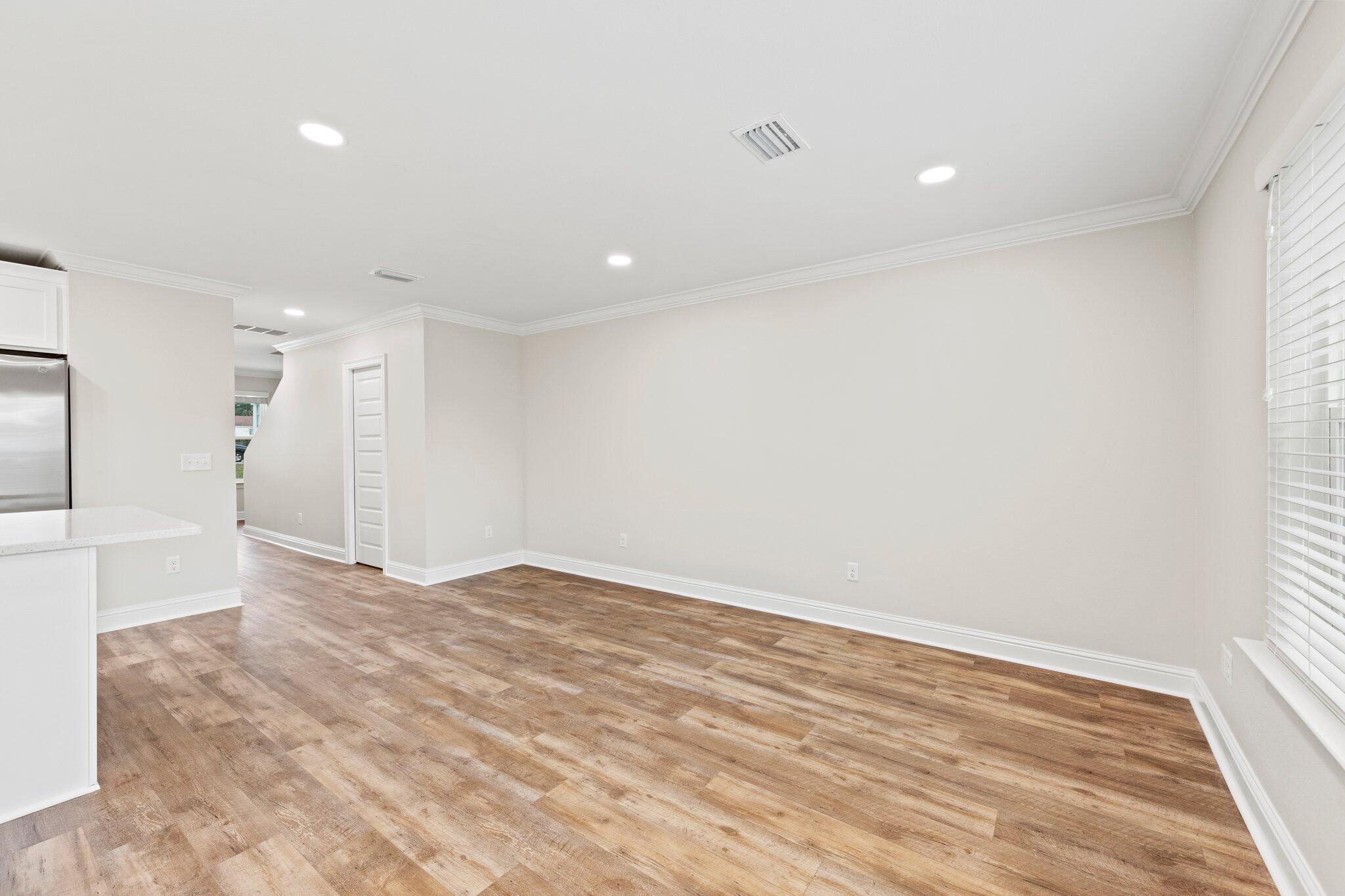 BLUEWATER COMMON - Residential