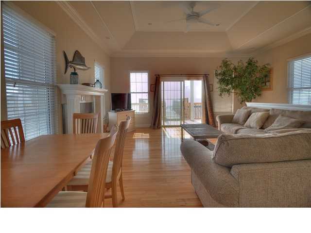 BAHAMA BEACH - Residential