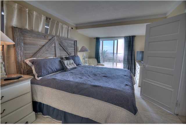 BAHAMA BEACH - Residential