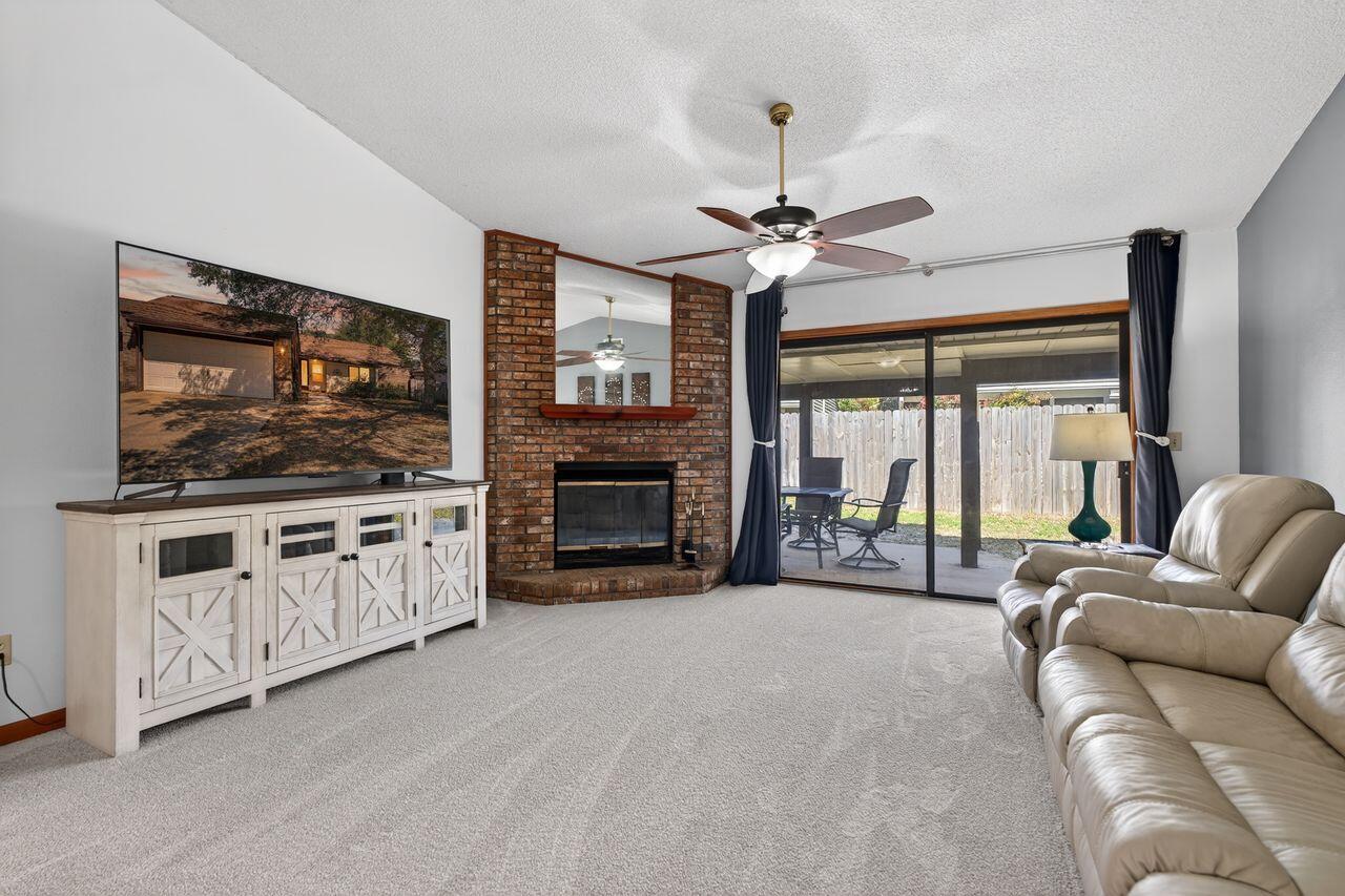 CEDAR RIDGE PH 4 - Residential