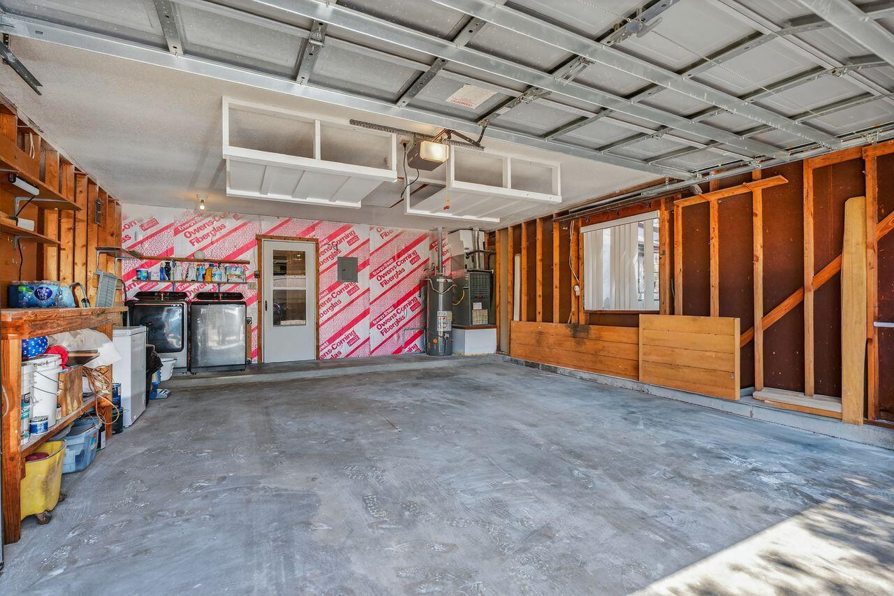 CEDAR RIDGE PH 4 - Residential