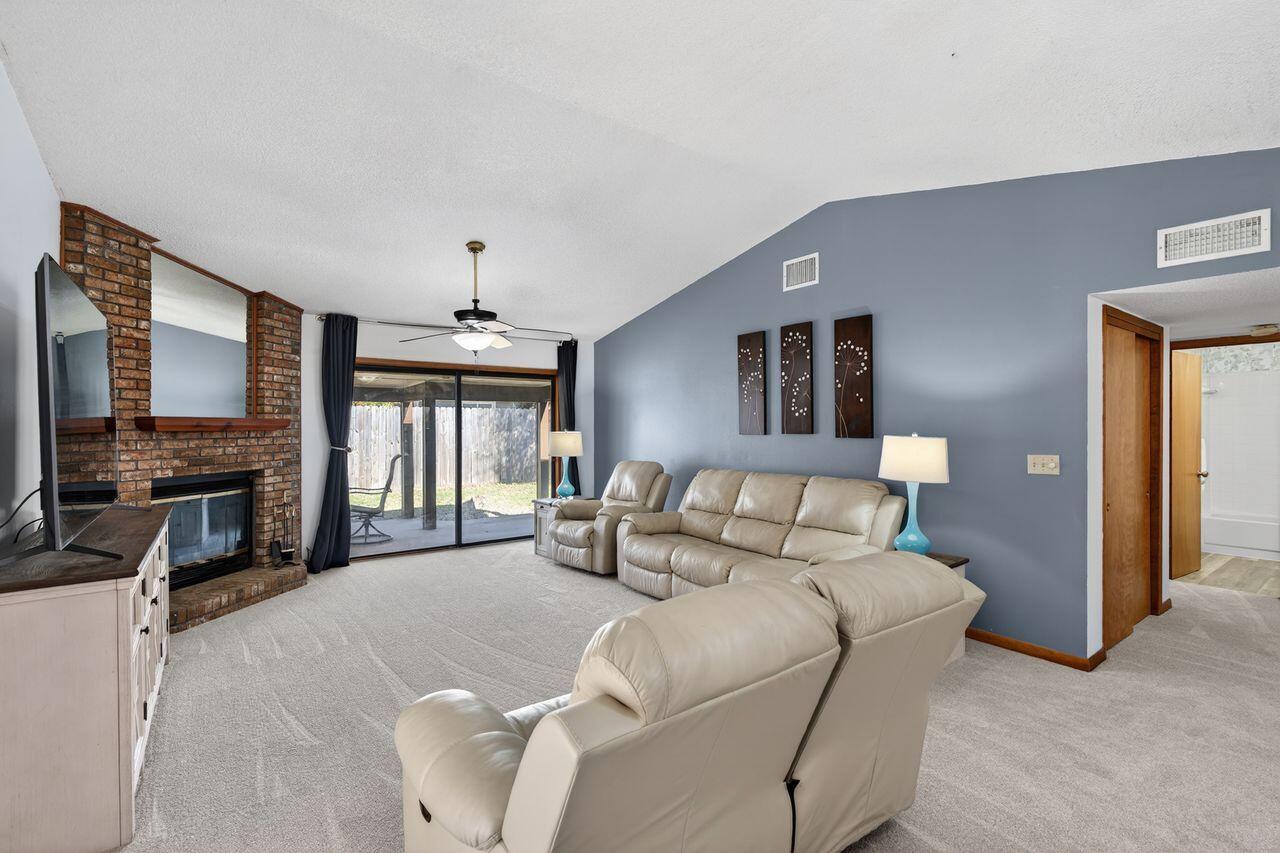 CEDAR RIDGE PH 4 - Residential