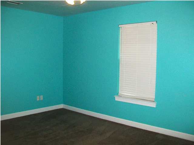 KISKA BEACH - Residential Lease