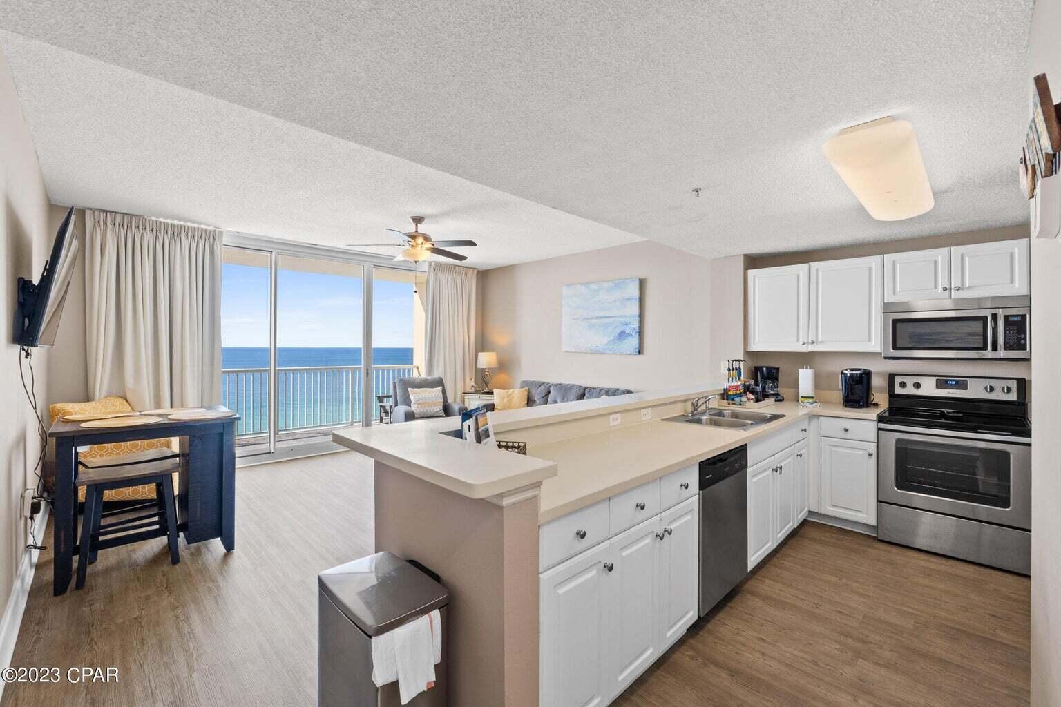 Majestic Beach Tower I - Residential