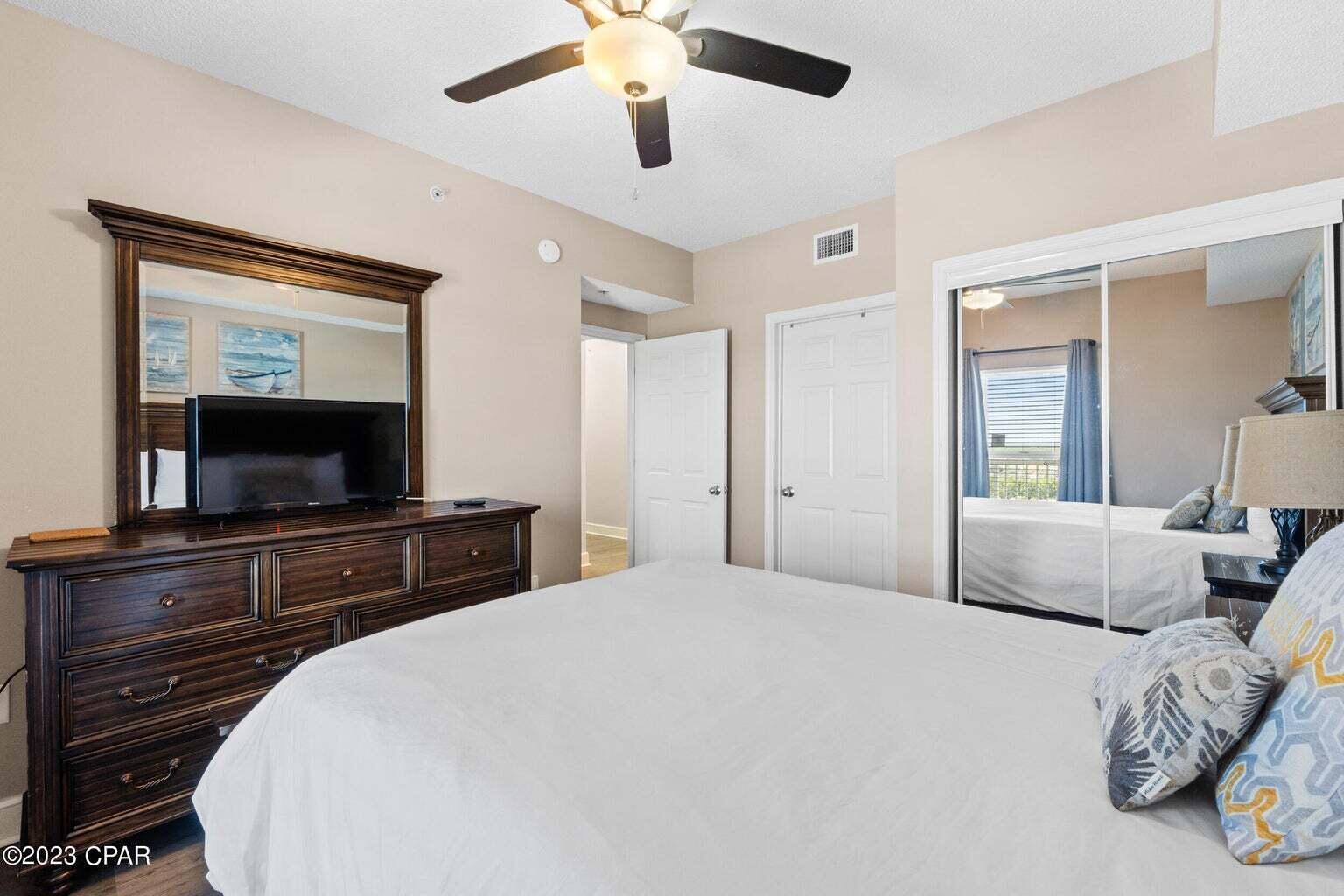 Majestic Beach Tower I - Residential