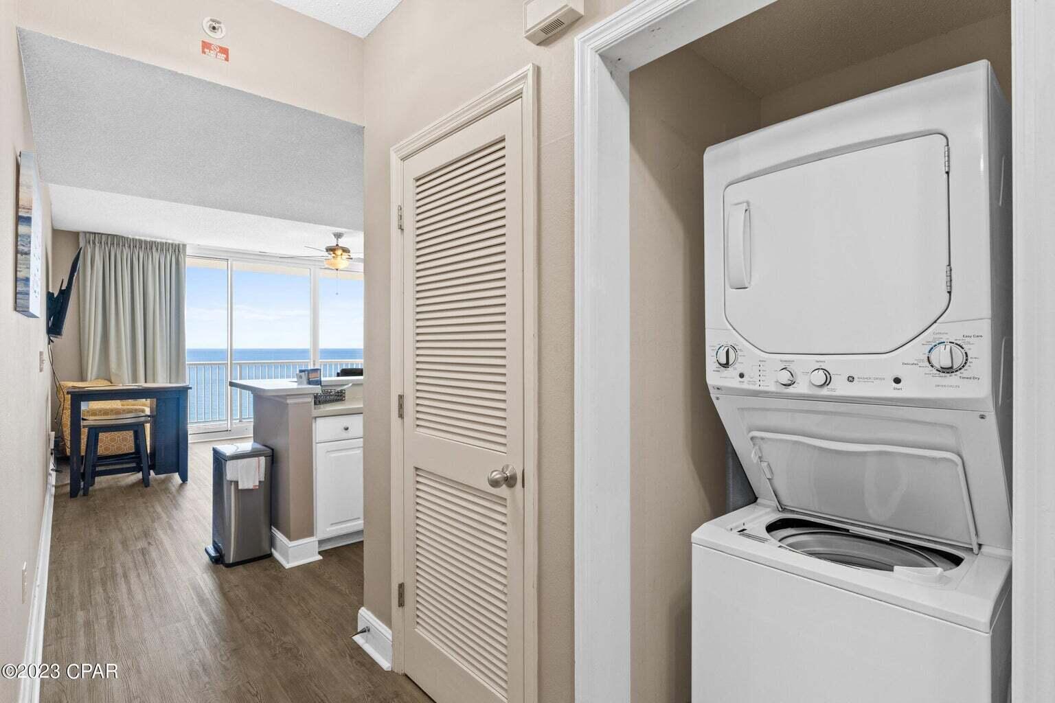 Majestic Beach Tower I - Residential