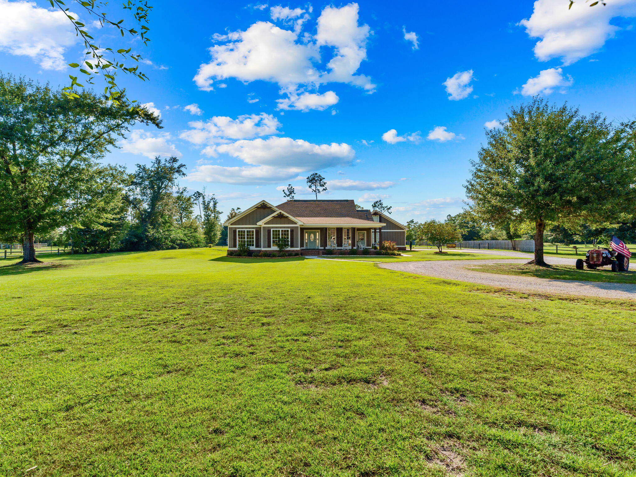 NO RECORDED SUBDIVISION - Residential