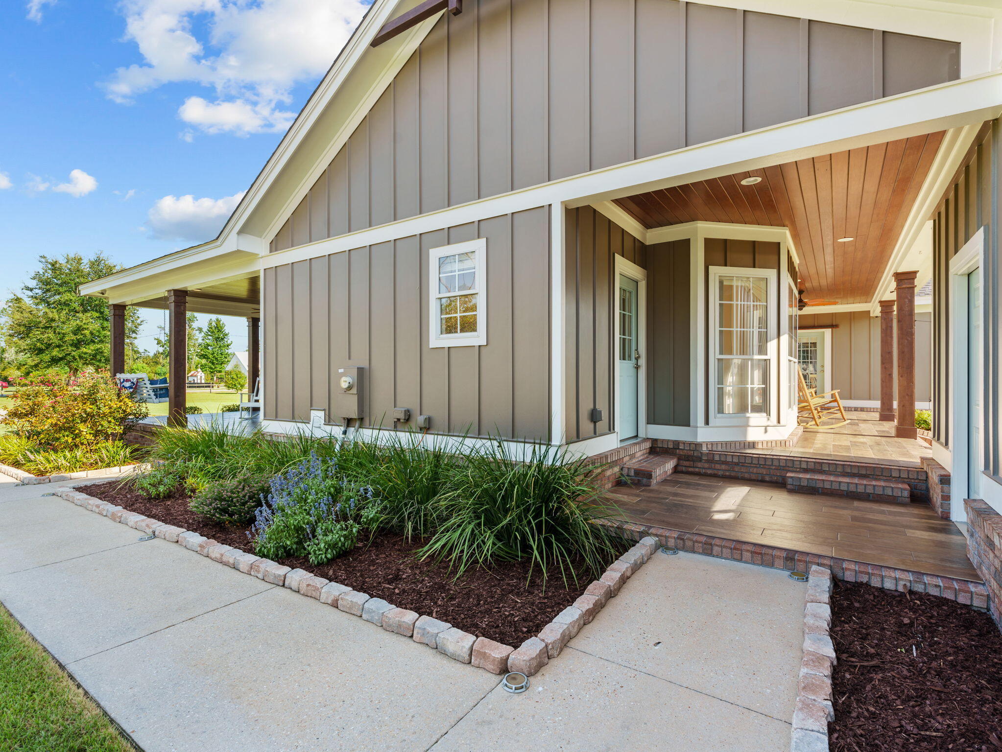 NO RECORDED SUBDIVISION - Residential