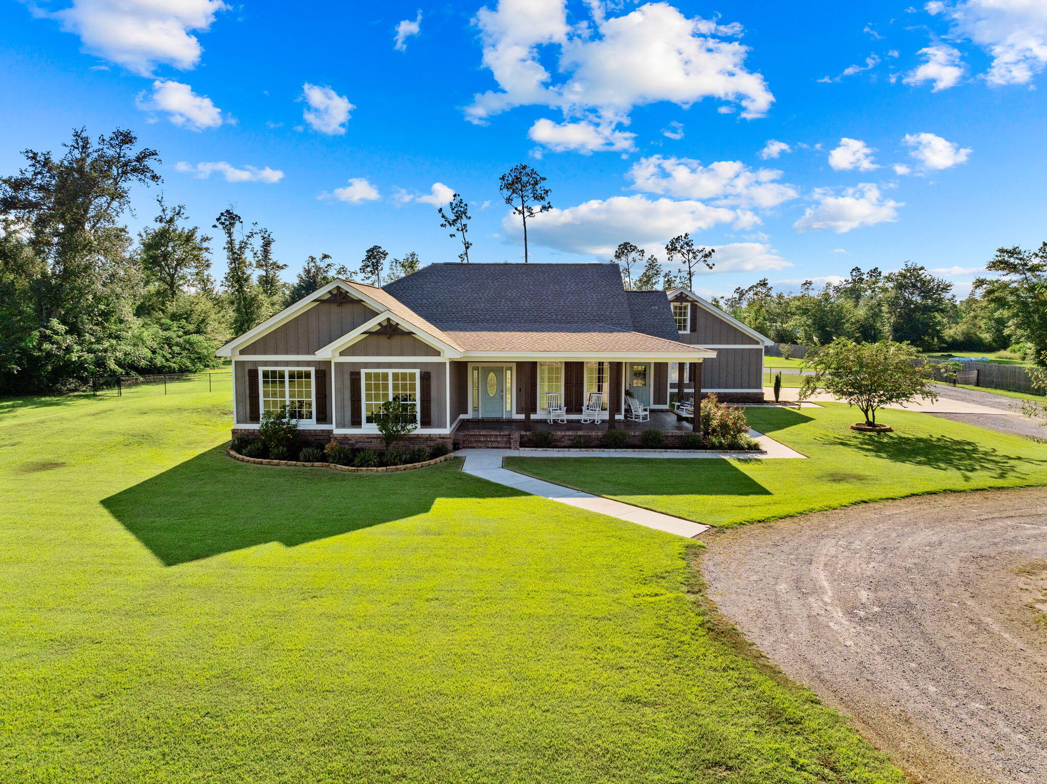 NO RECORDED SUBDIVISION - Residential