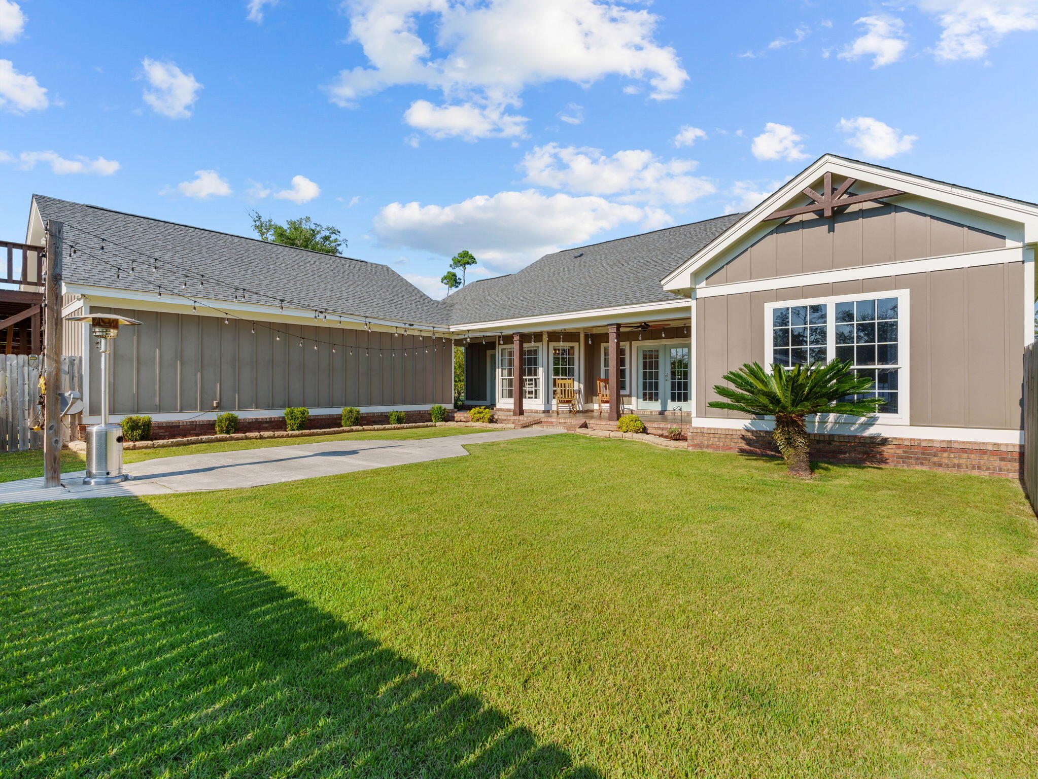 NO RECORDED SUBDIVISION - Residential