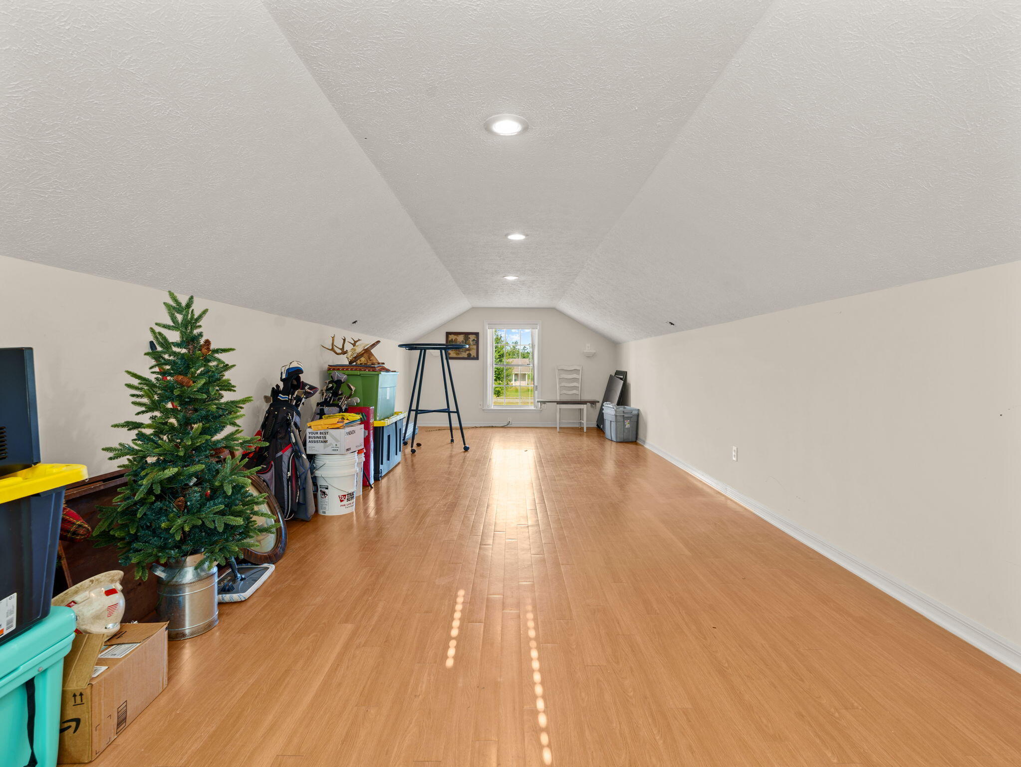 NO RECORDED SUBDIVISION - Residential