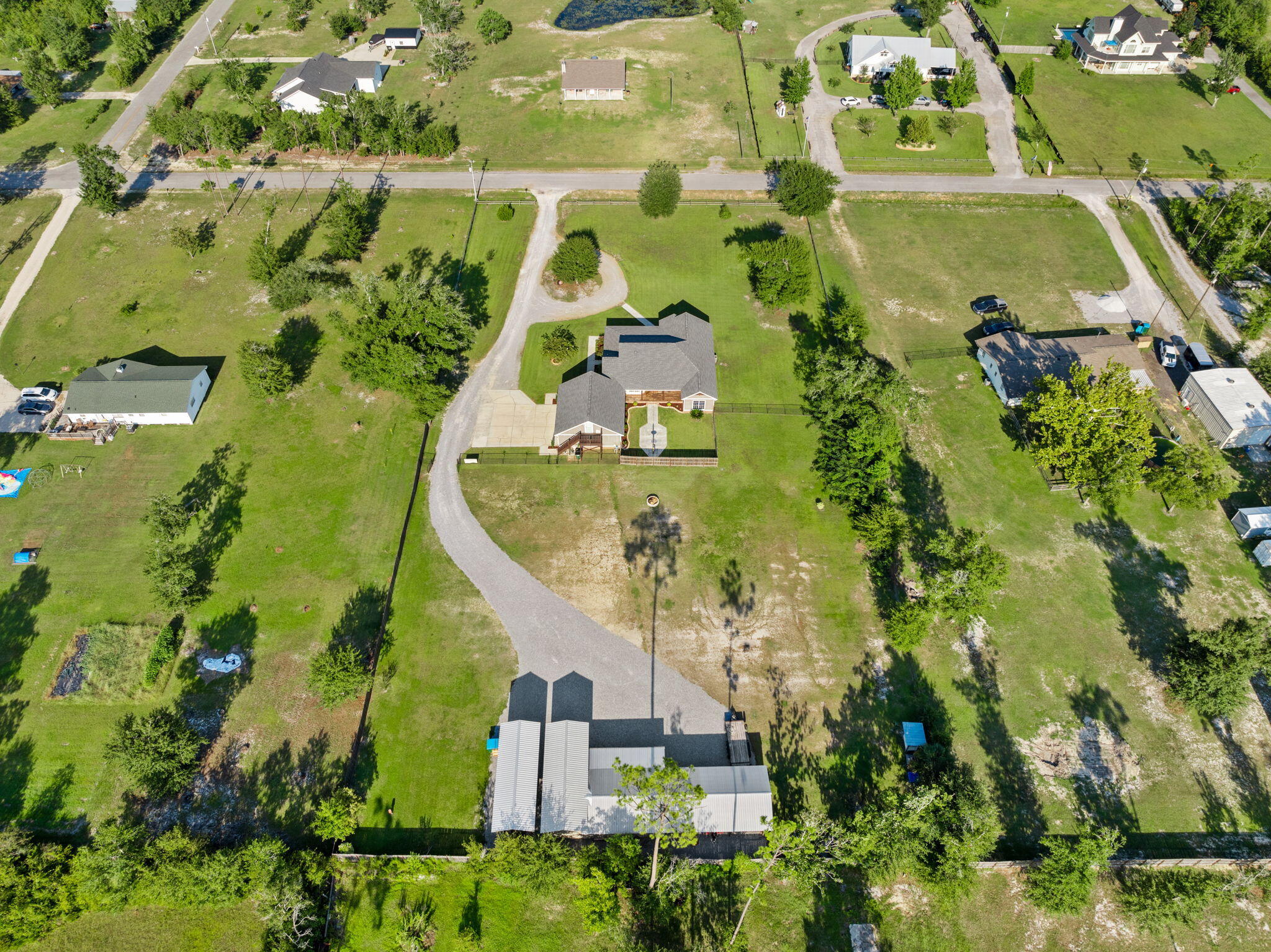 NO RECORDED SUBDIVISION - Residential