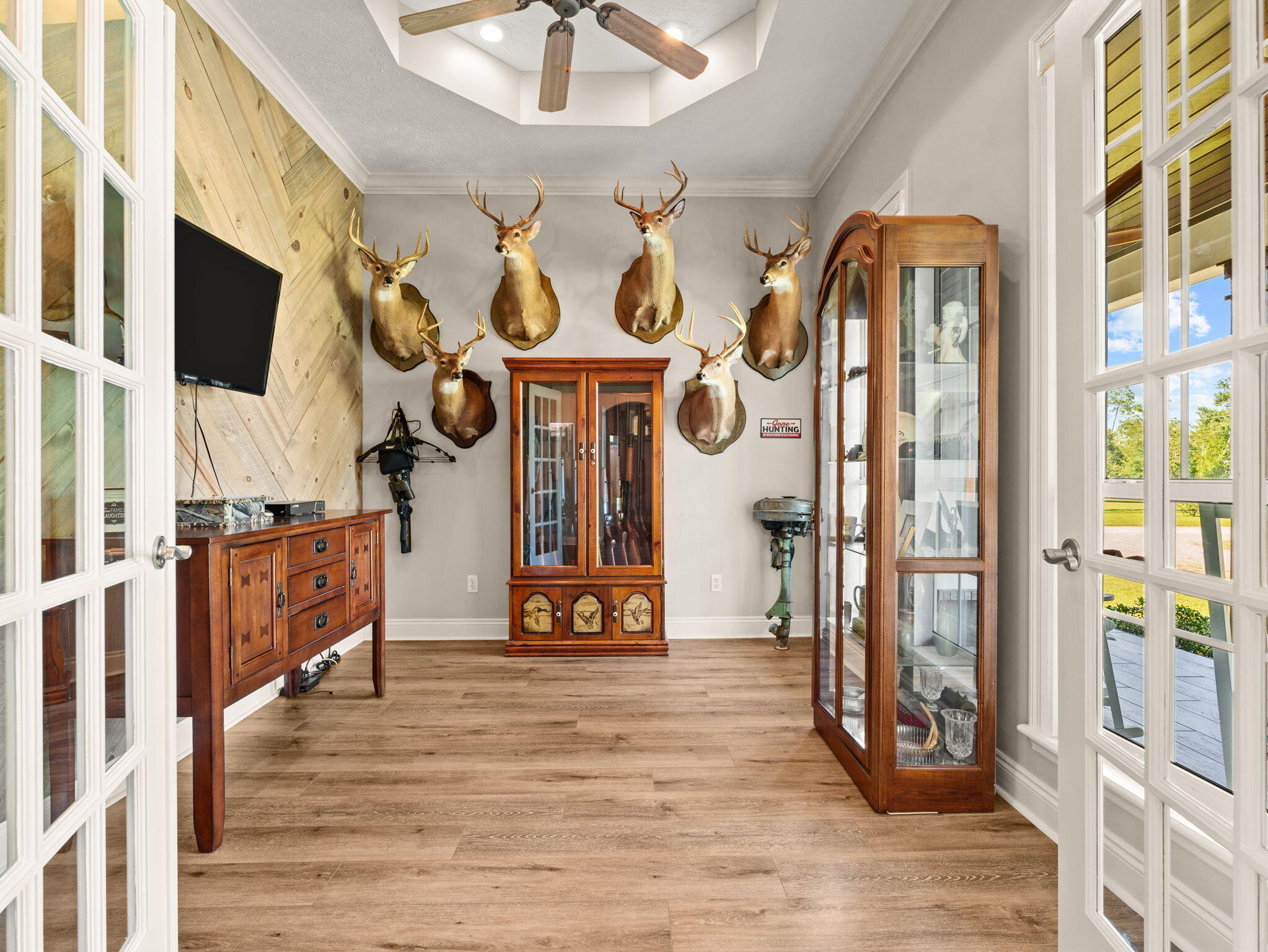 NO RECORDED SUBDIVISION - Residential