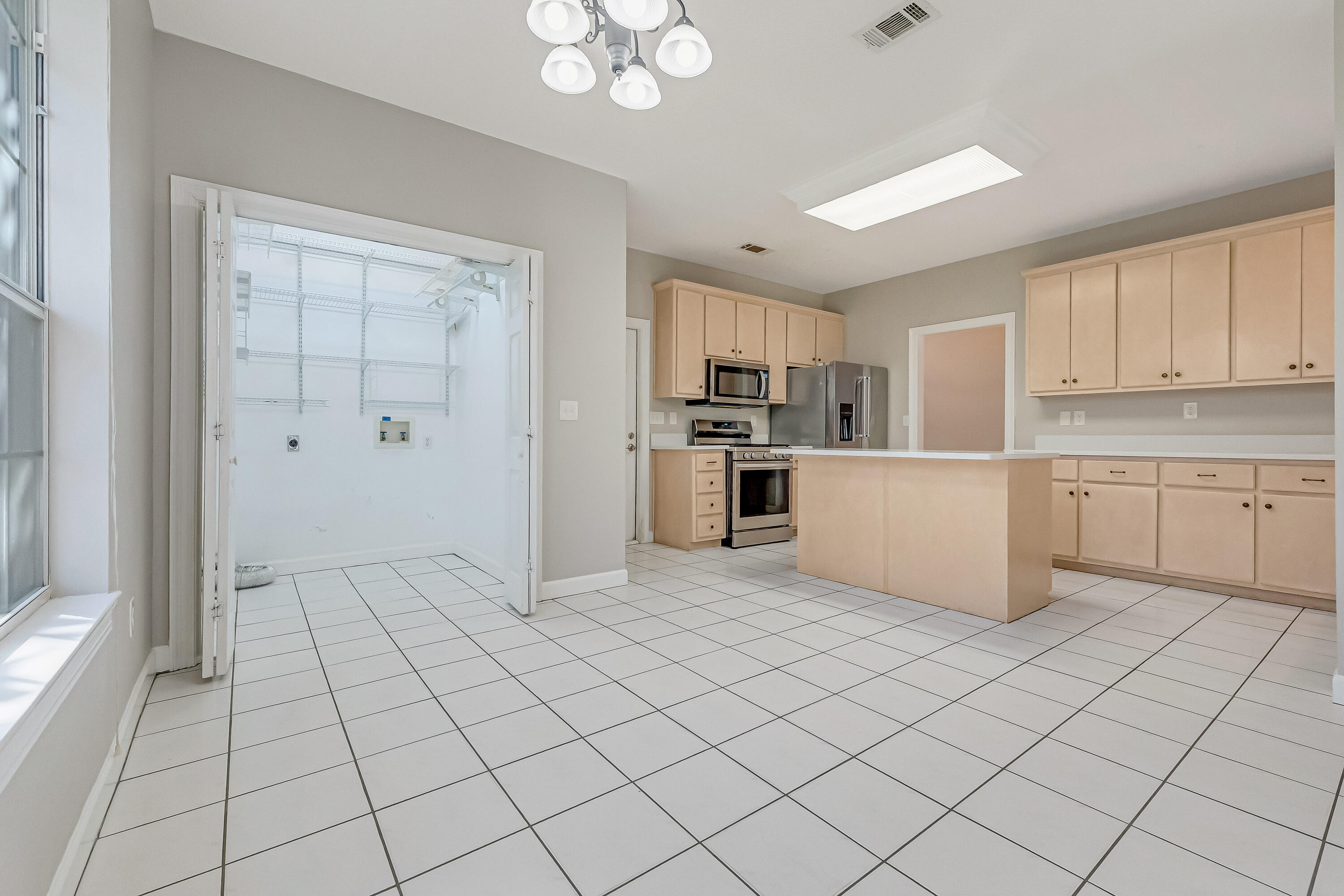 DANA POINTE - Residential Lease