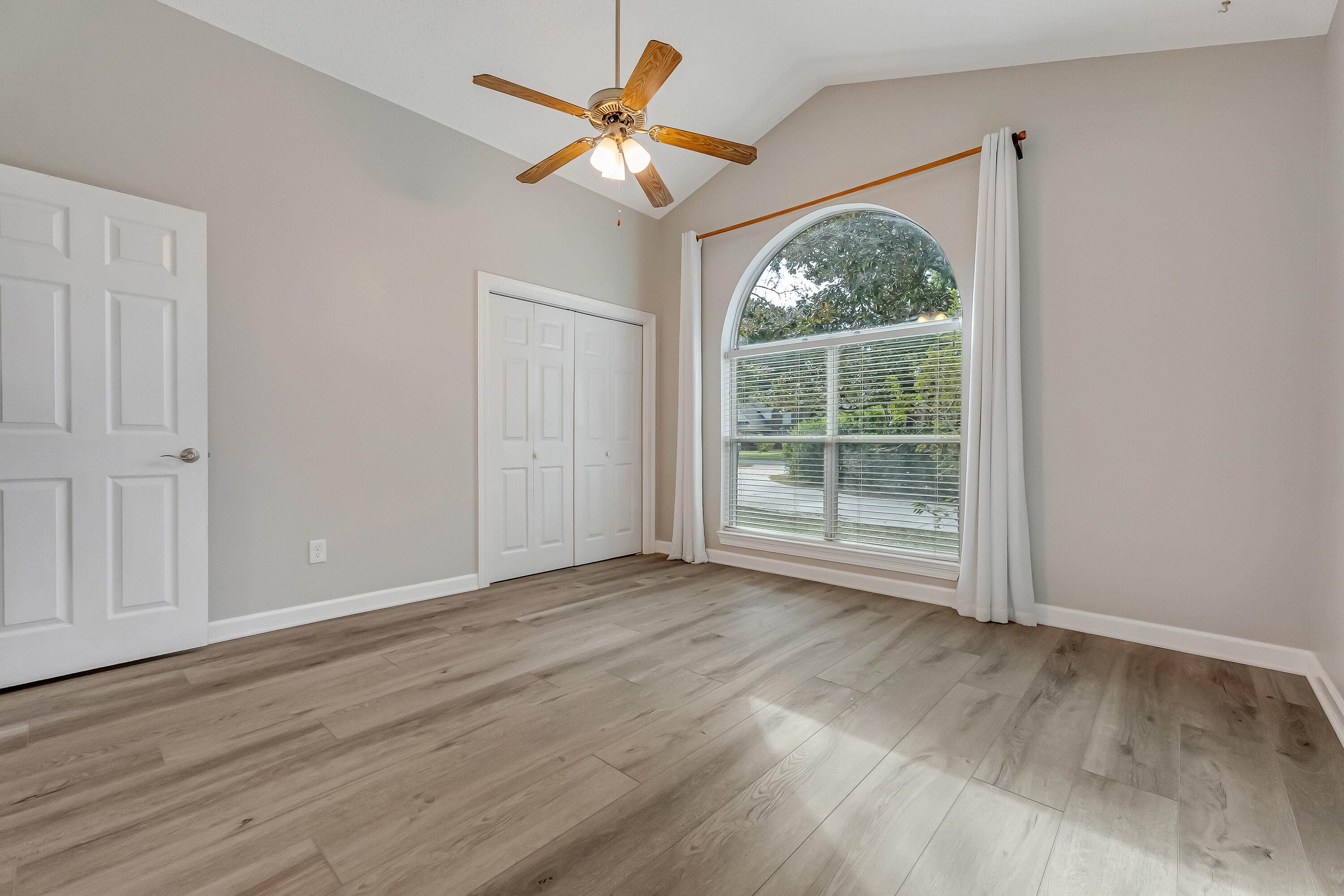 DANA POINTE - Residential Lease