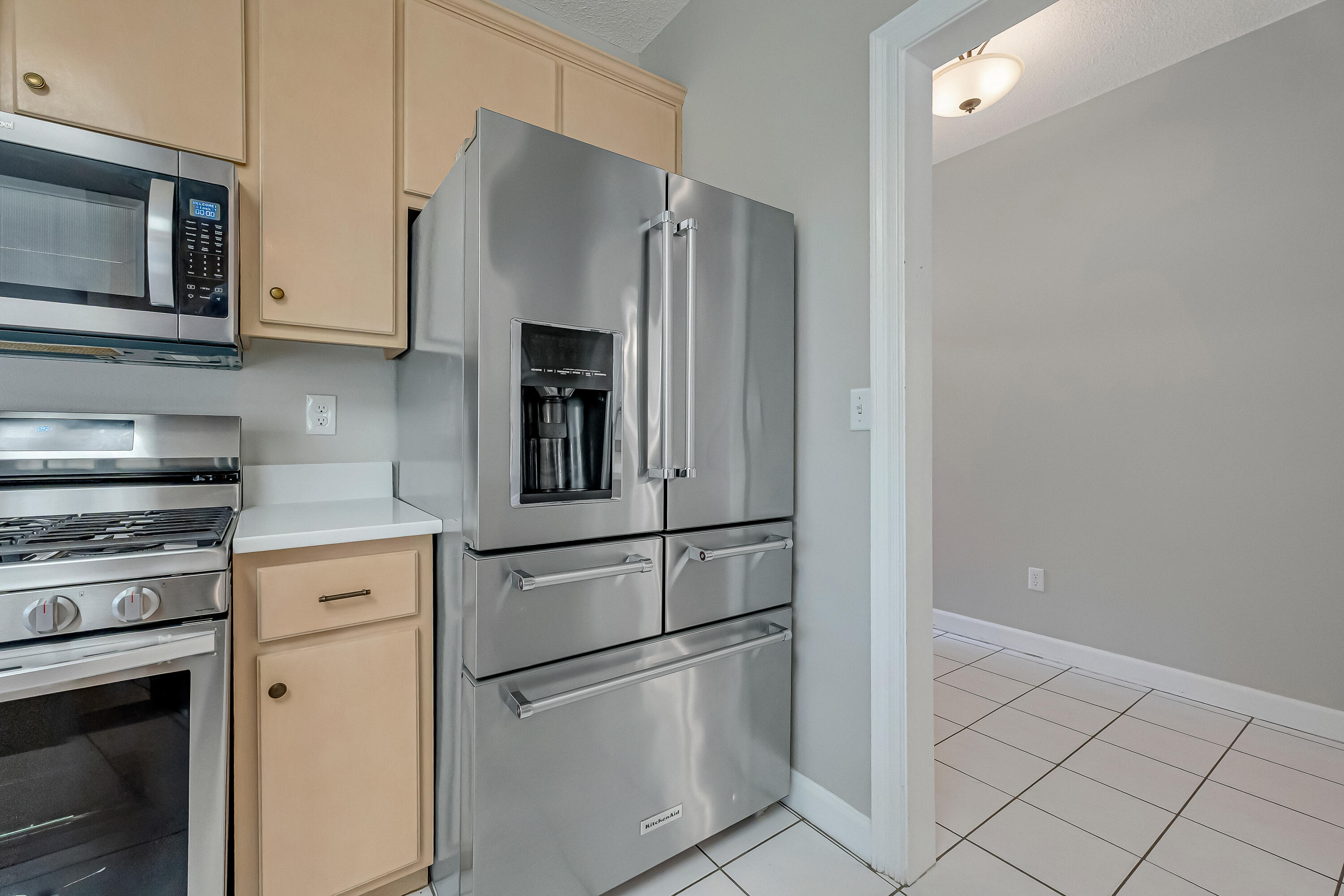 DANA POINTE - Residential Lease