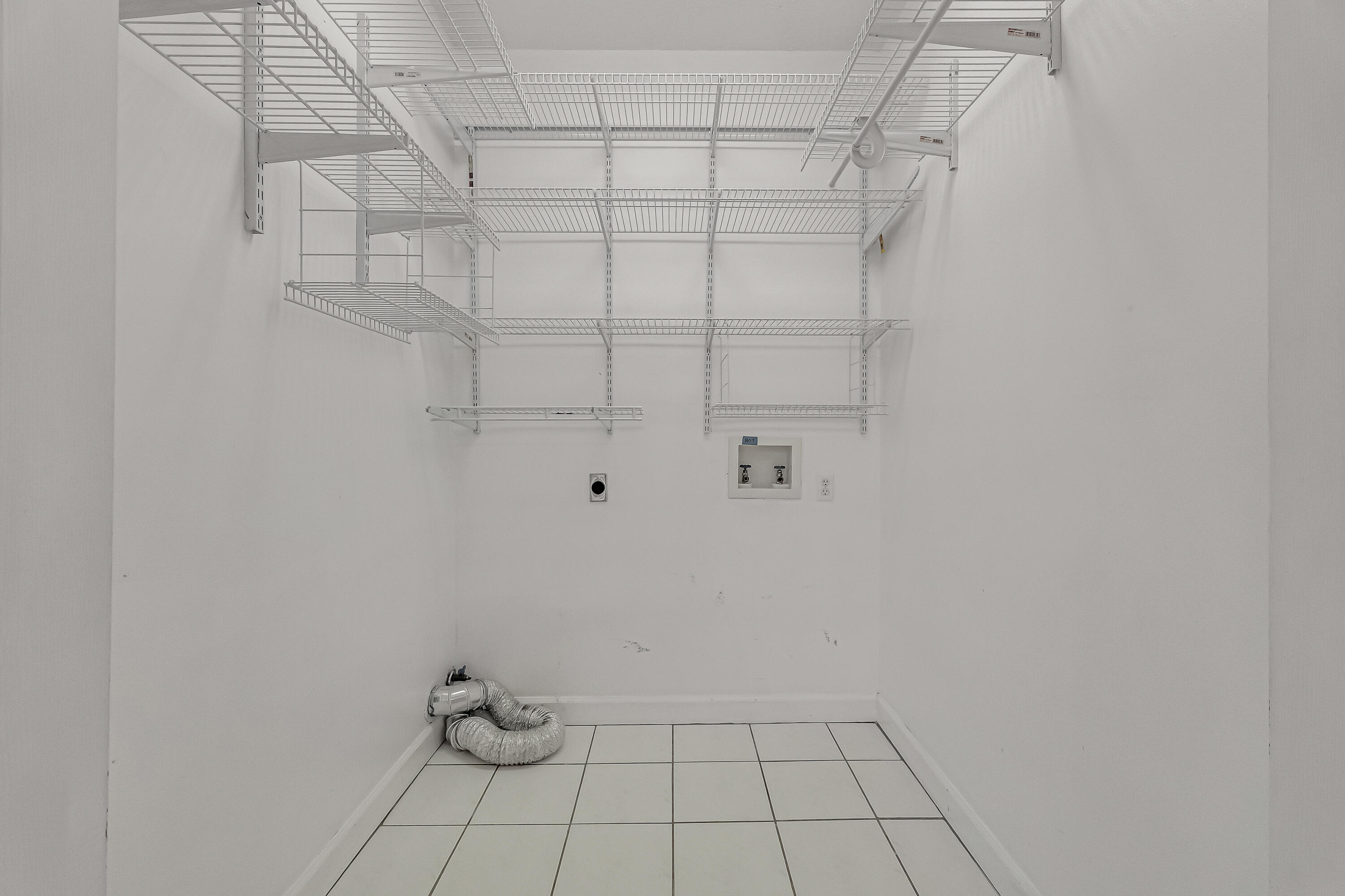 DANA POINTE - Residential Lease