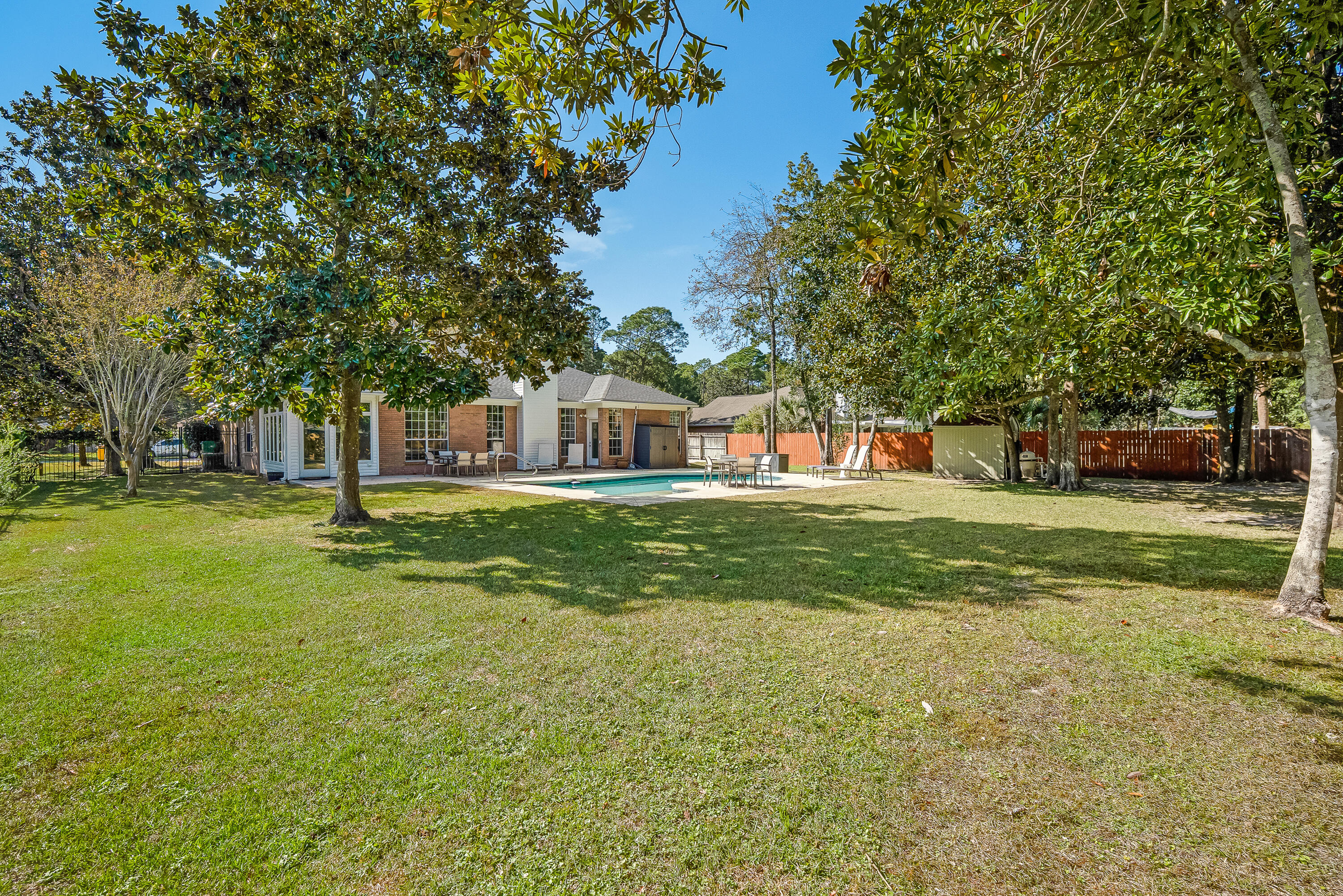 DANA POINTE - Residential Lease