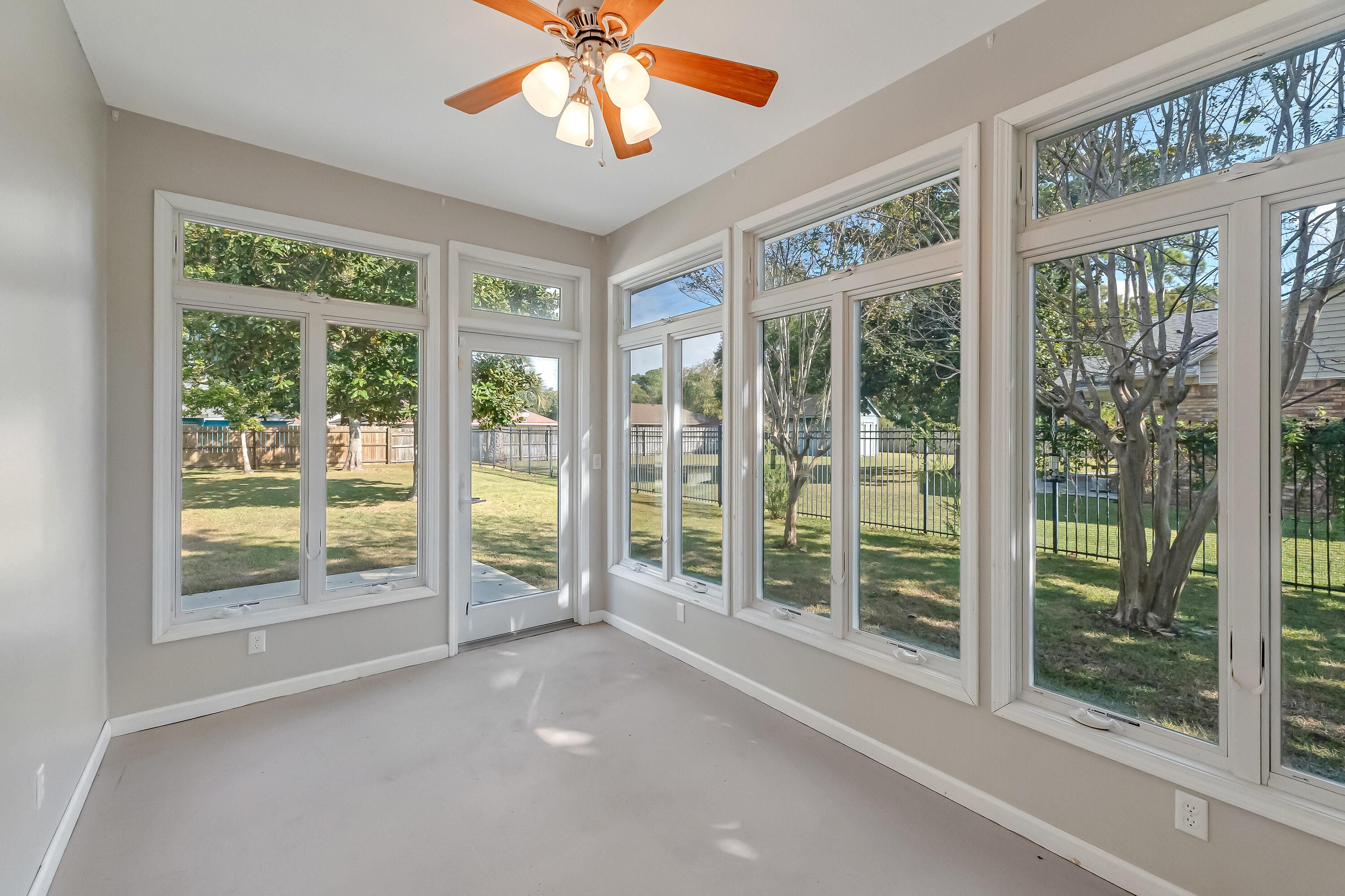 DANA POINTE - Residential Lease