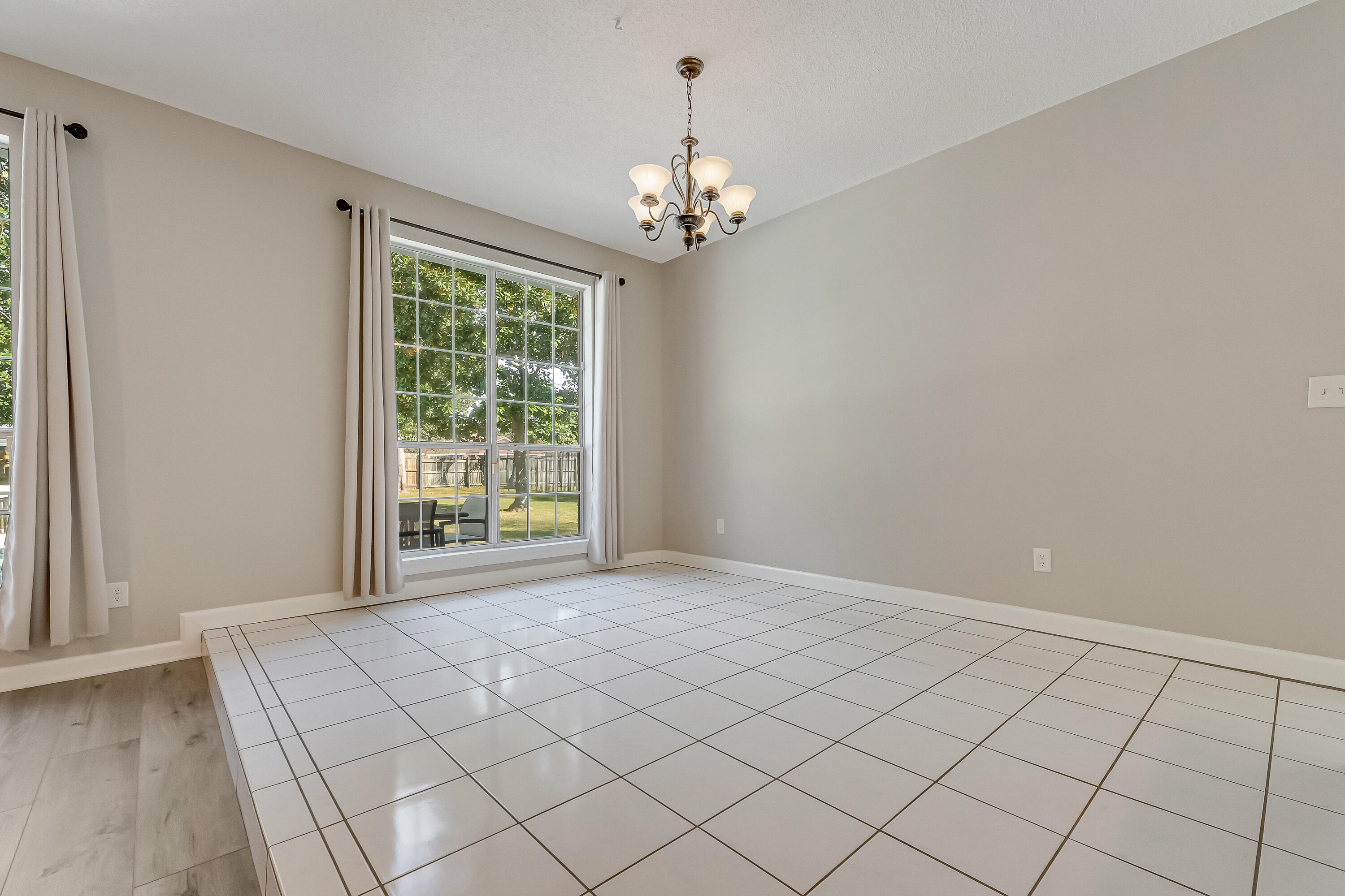 DANA POINTE - Residential Lease