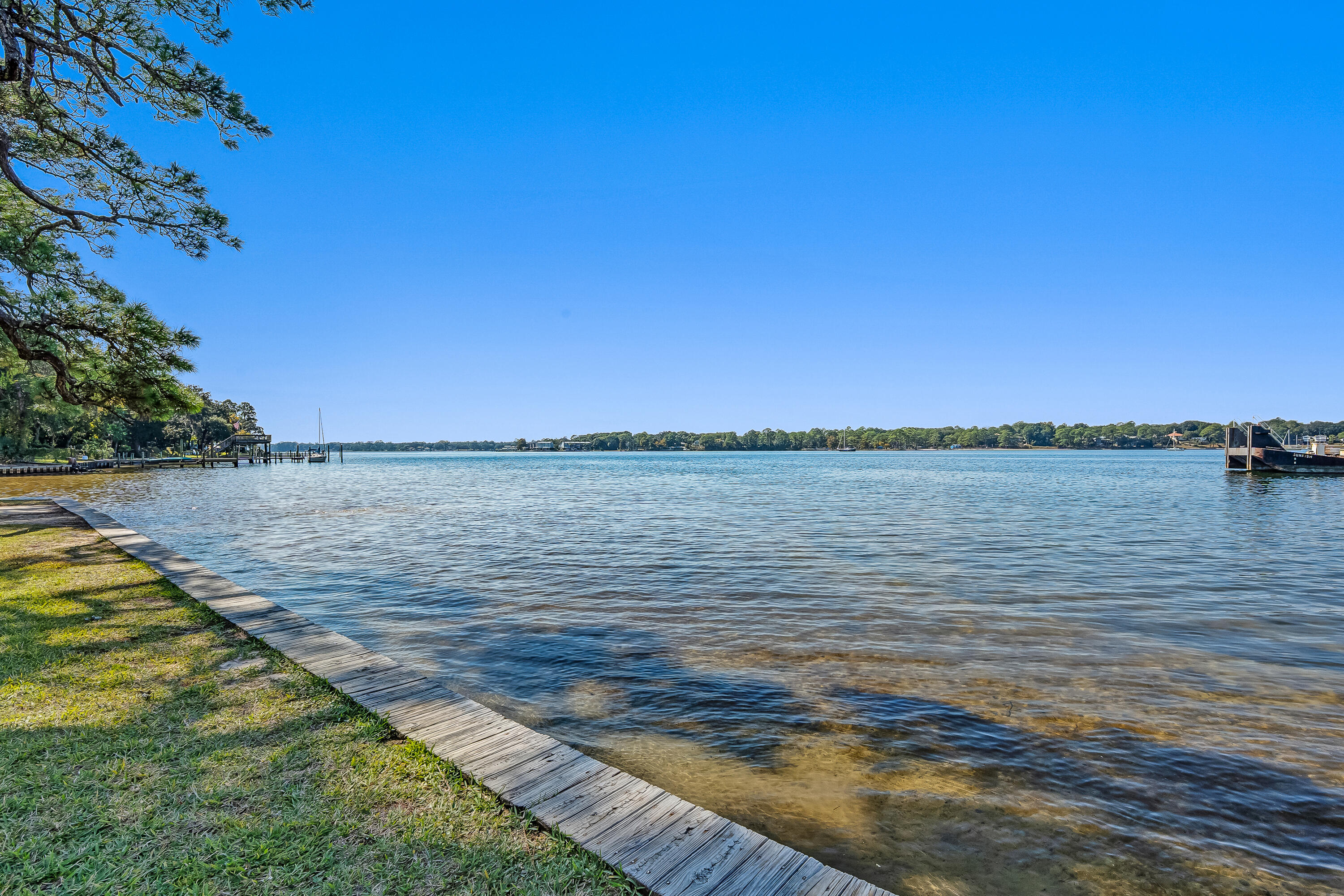 DANA POINTE - Residential Lease