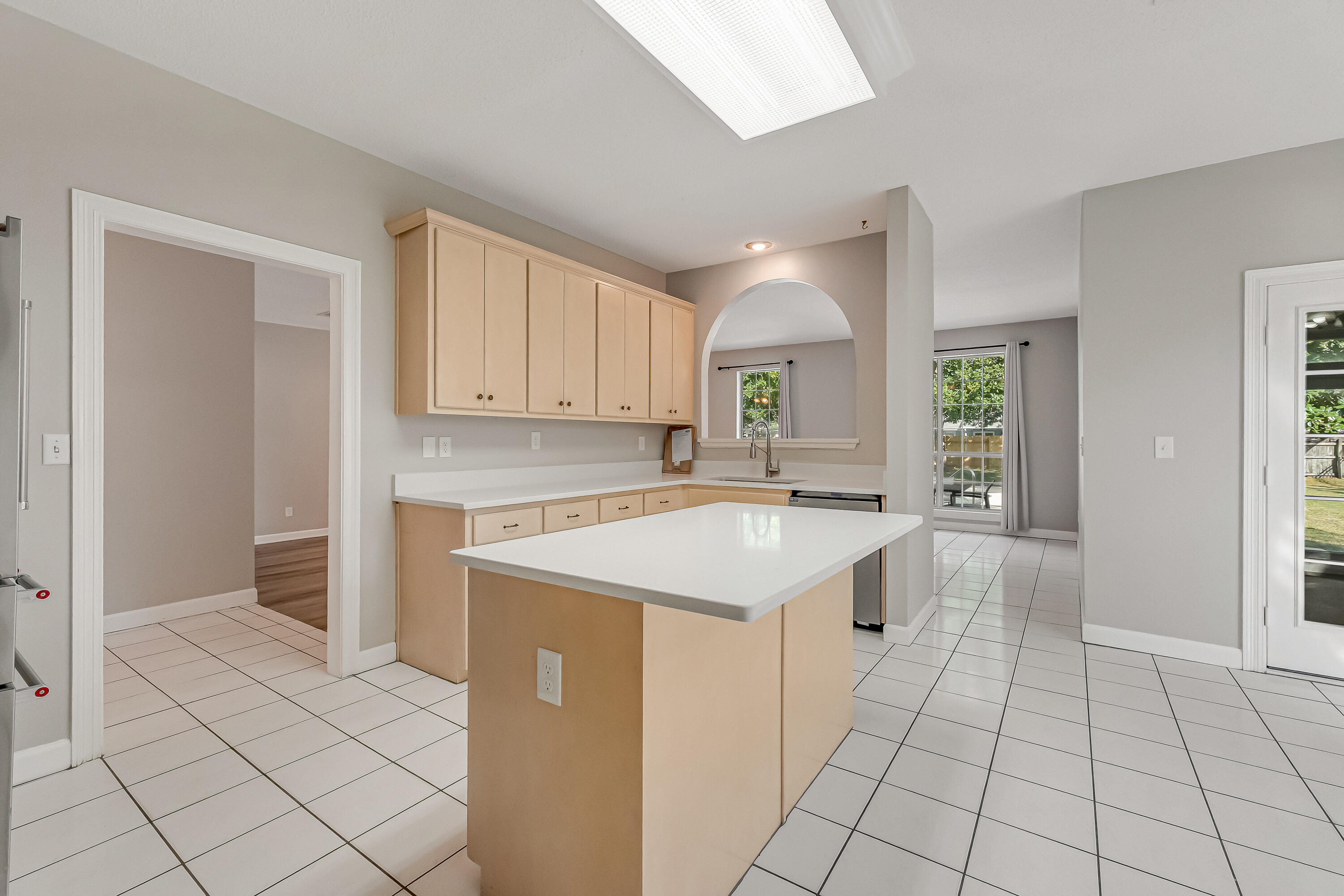 DANA POINTE - Residential Lease