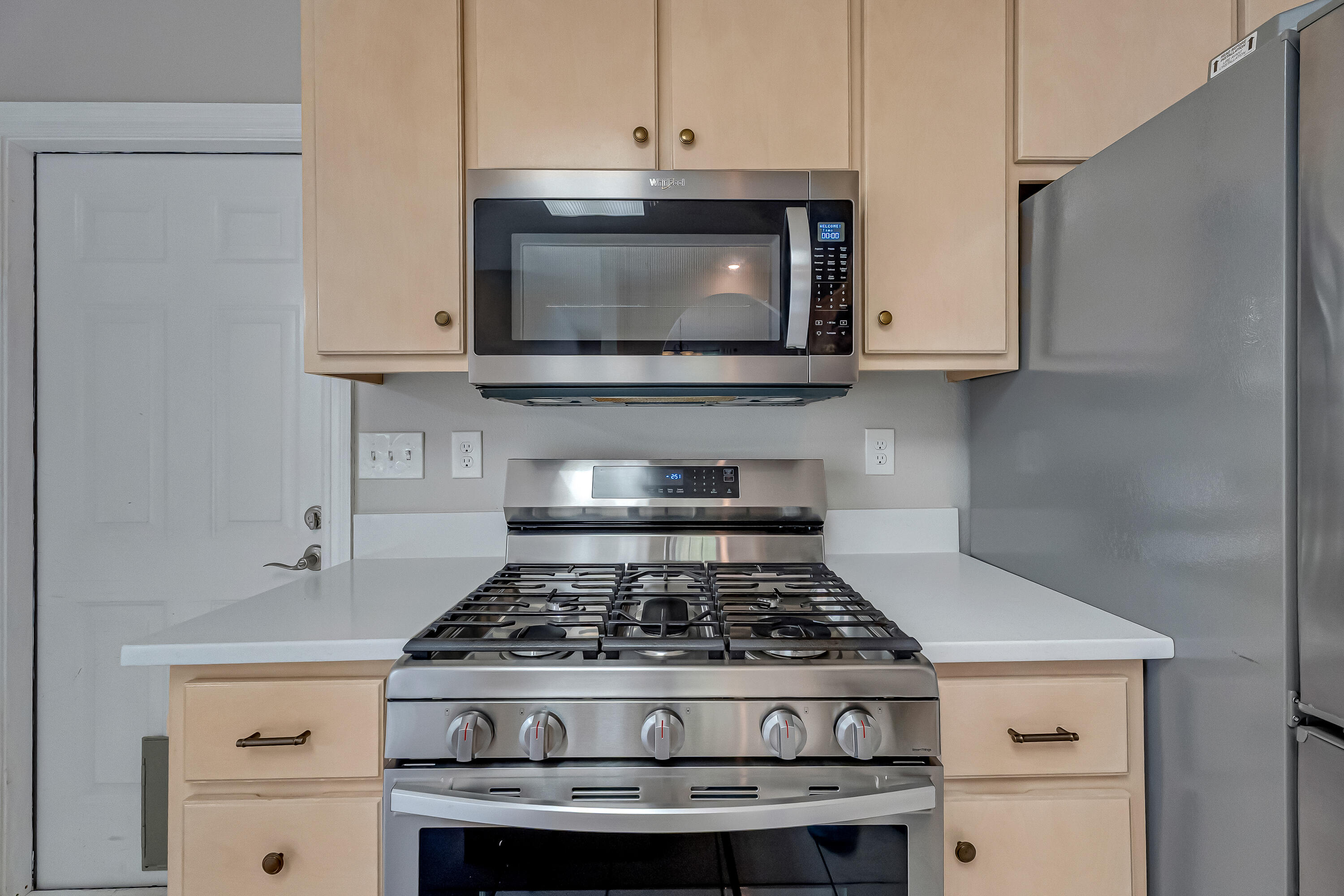 DANA POINTE - Residential Lease