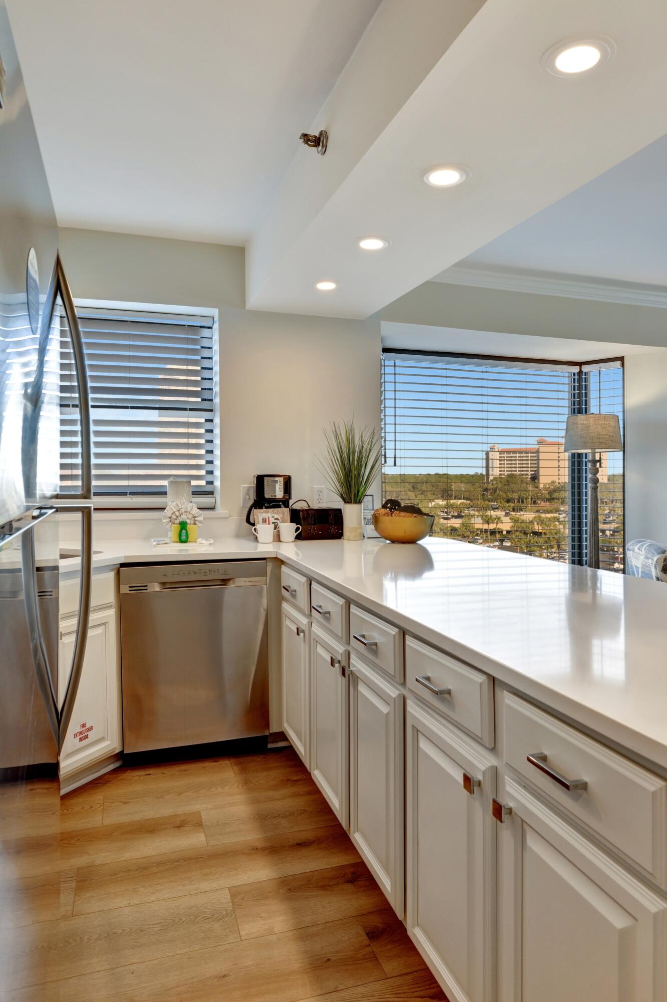 BEACHSIDE 2 CONDO - Residential