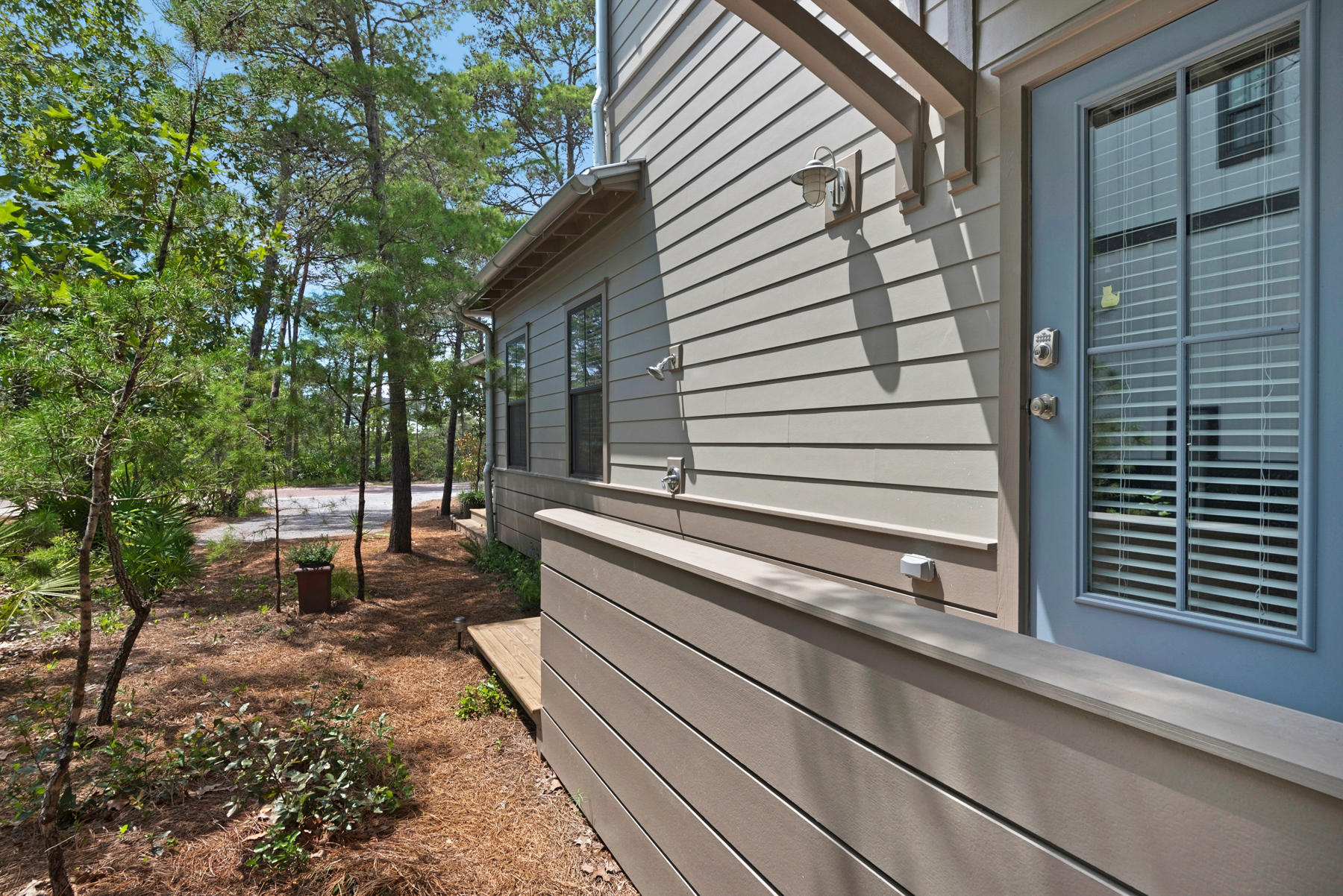 MAGNOLIA COTTAGES BY THE SEA - Residential