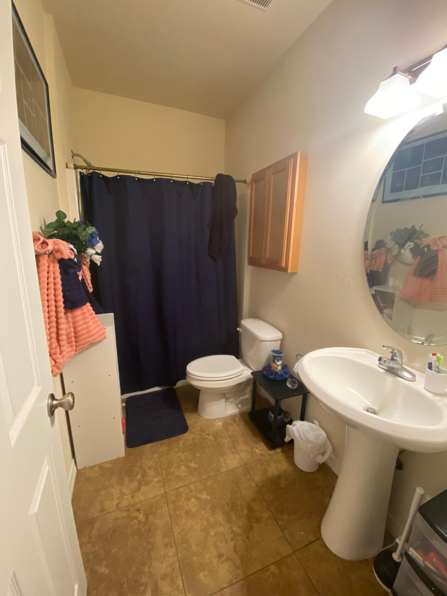 MERIDIAN SQUARE T/H - Residential Lease