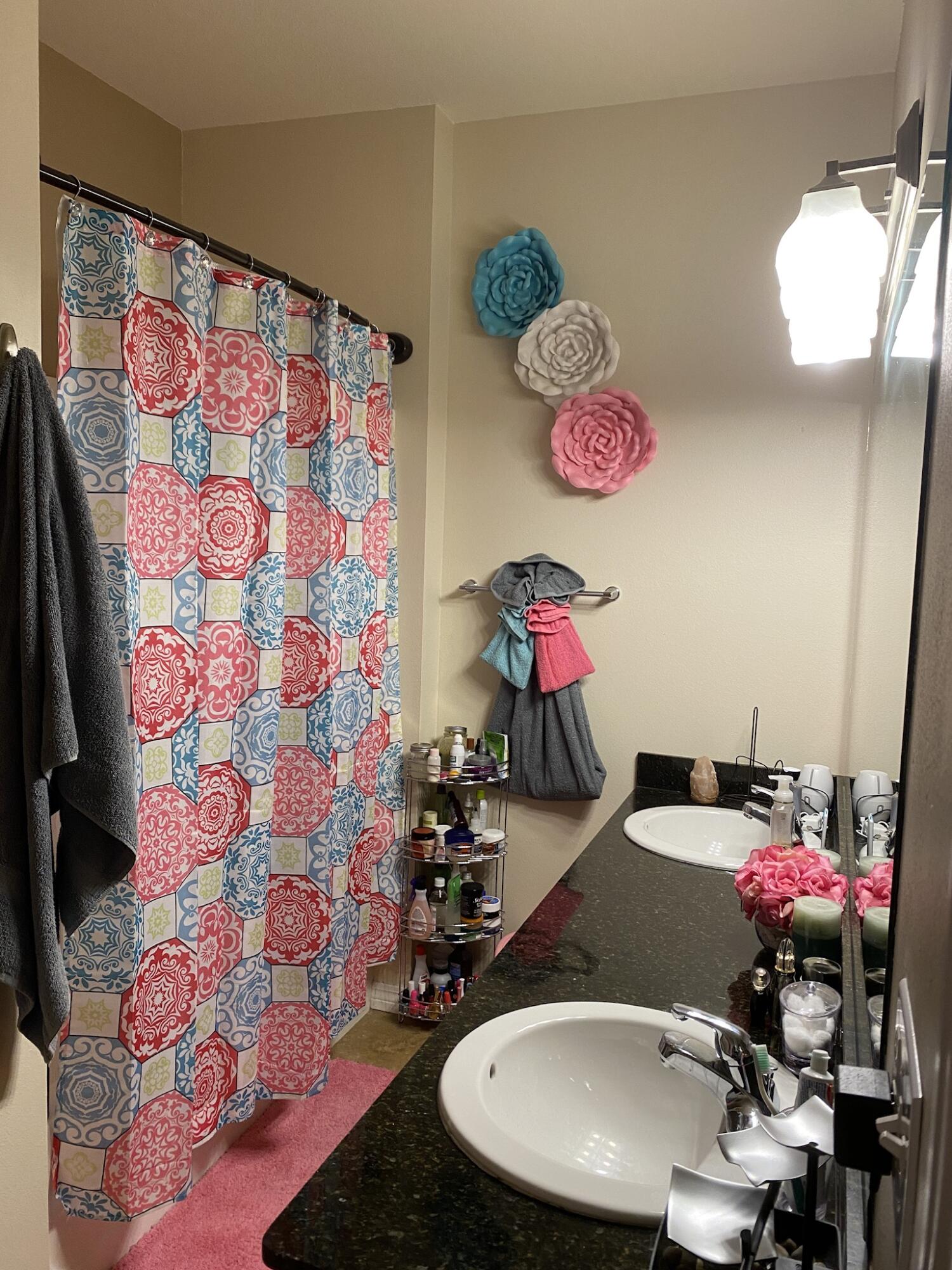 MERIDIAN SQUARE T/H - Residential Lease