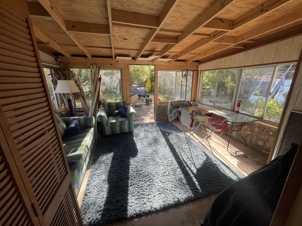 TURQUOISE BEACH 3RD ADDN - Residential