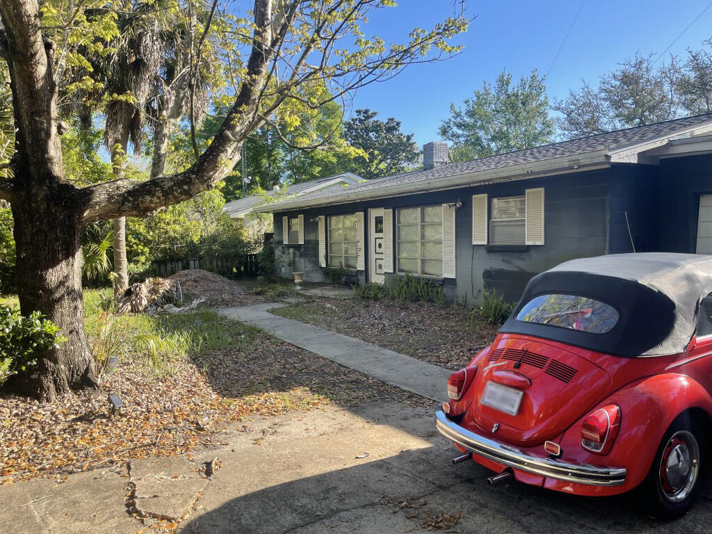 TURQUOISE BEACH 3RD ADDN - Residential