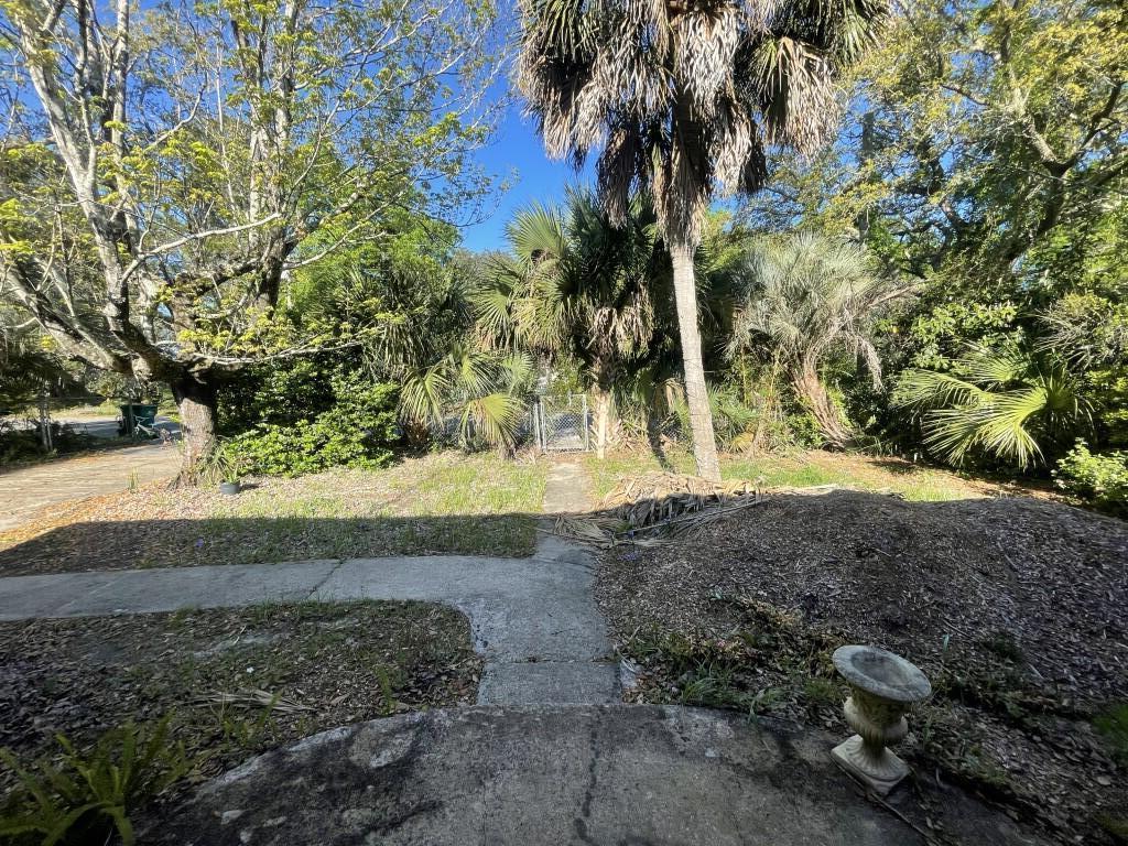 TURQUOISE BEACH 3RD ADDN - Residential