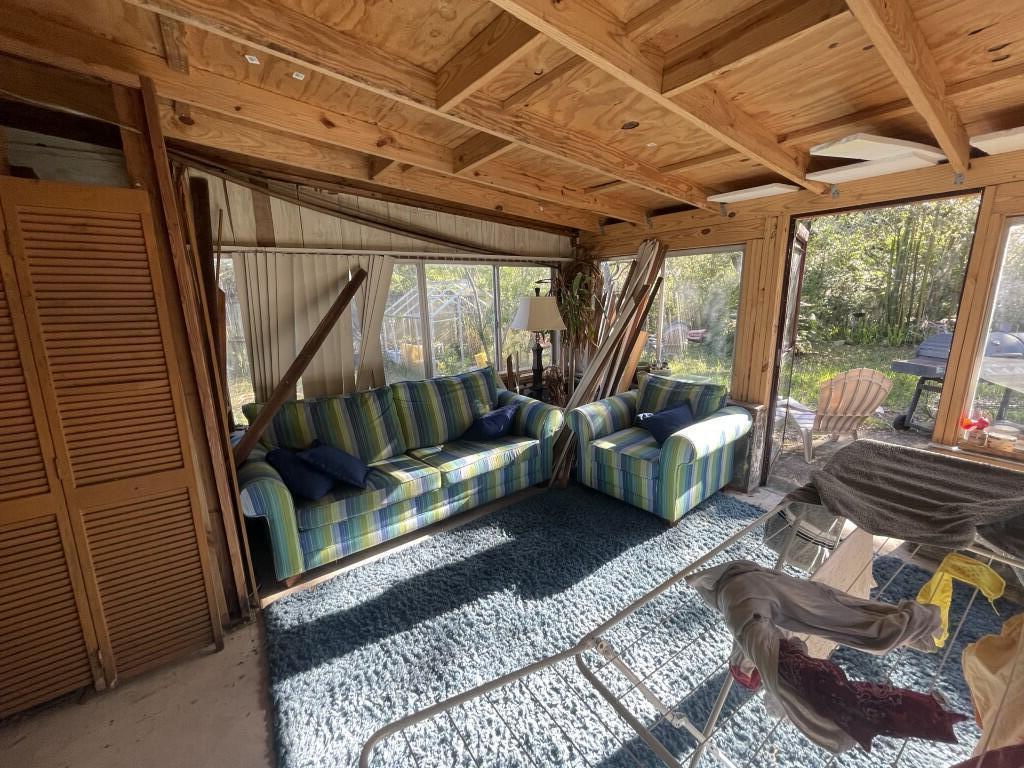 TURQUOISE BEACH 3RD ADDN - Residential