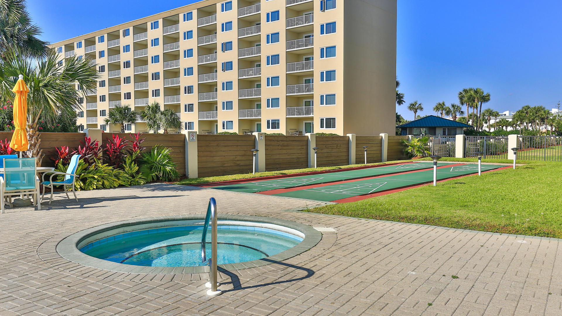 INLET REEF CLUB CONDO - Residential