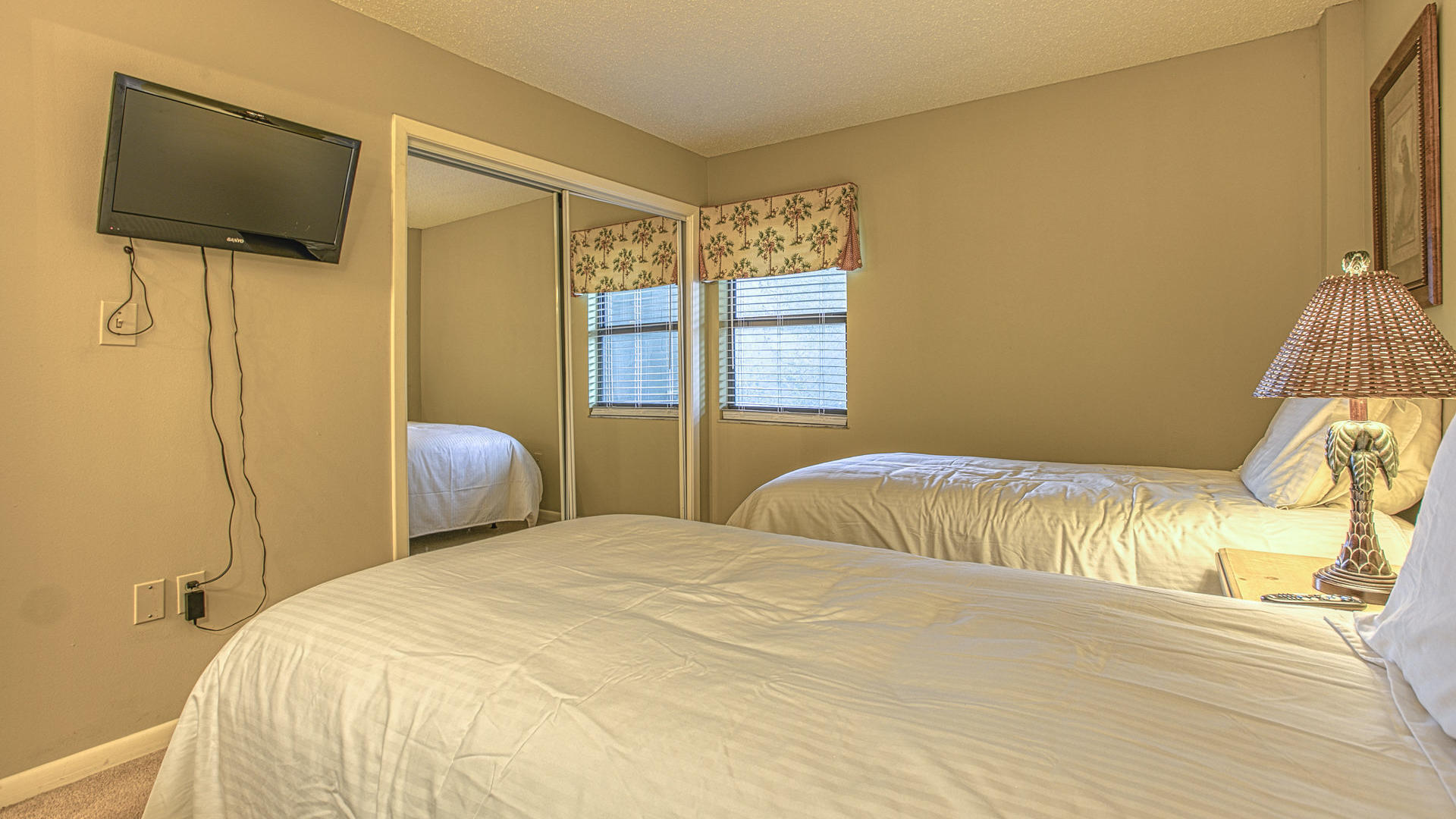 INLET REEF CLUB CONDO - Residential