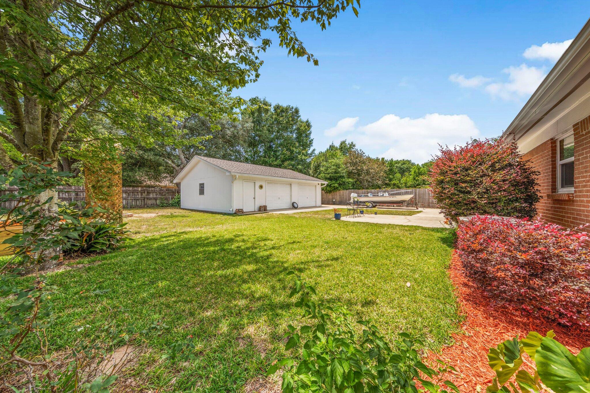 Carol Anne Manor - Residential Lease