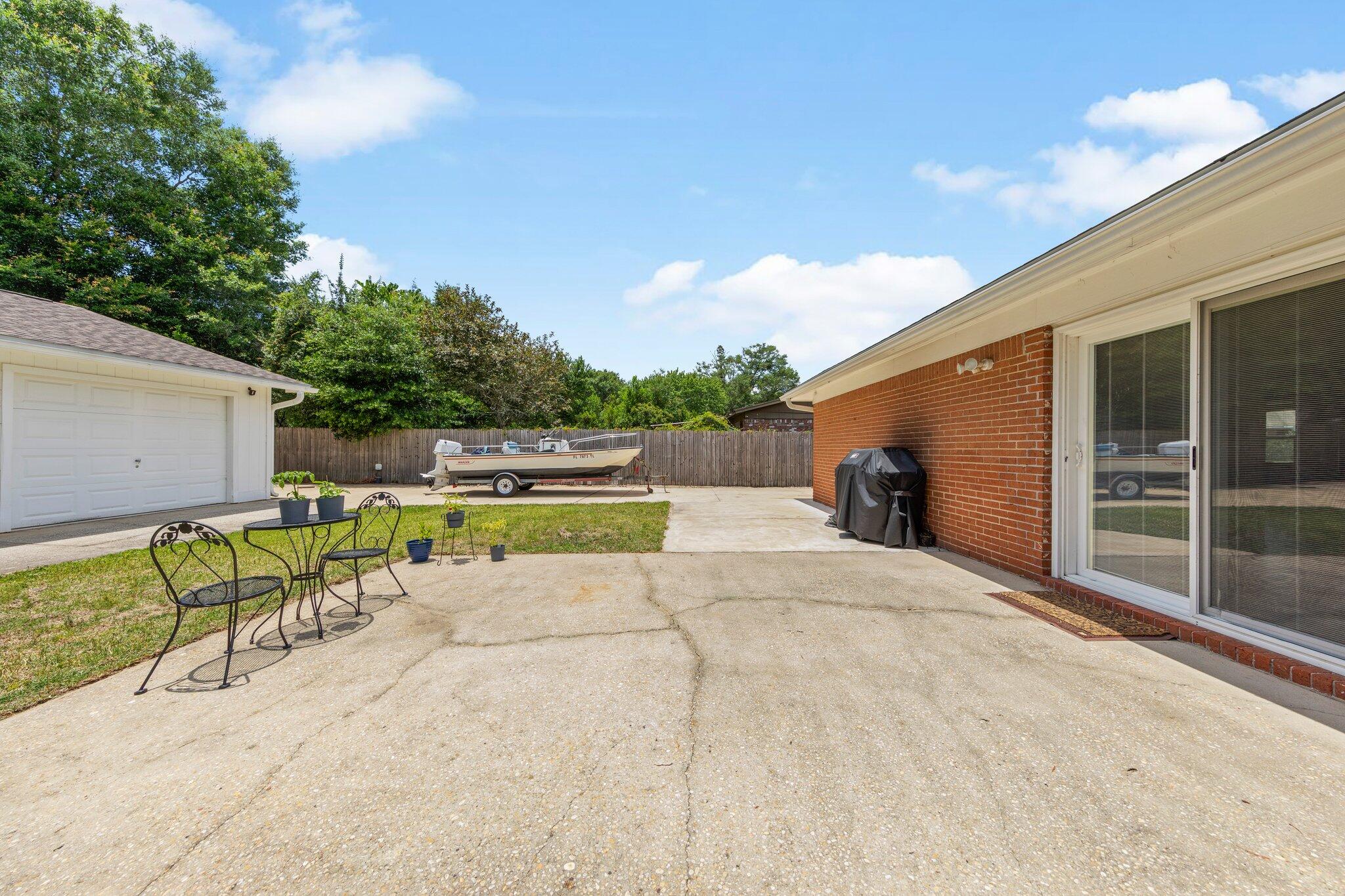 Carol Anne Manor - Residential Lease