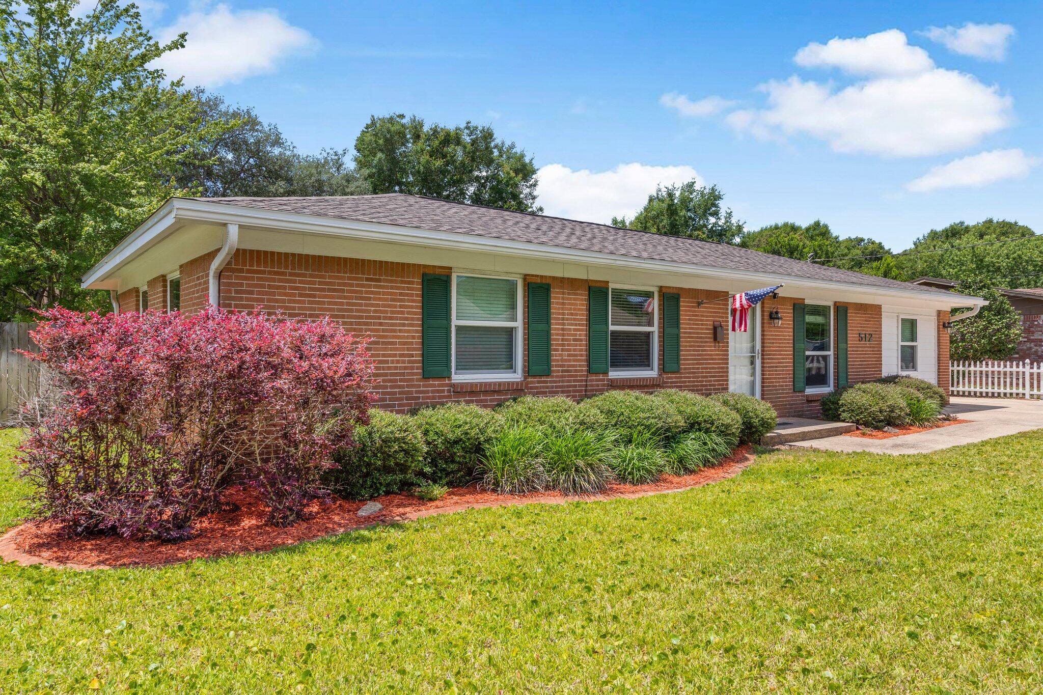 Carol Anne Manor - Residential Lease