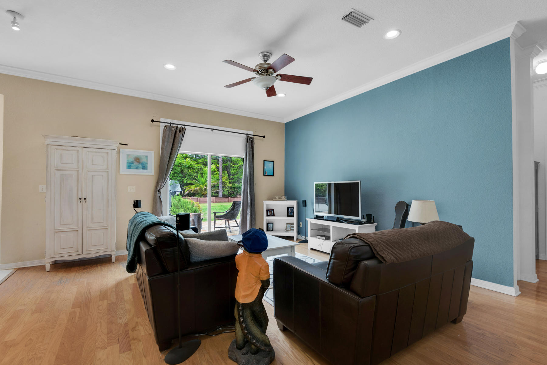 PINES OF BLUE MOUNTAIN - Residential