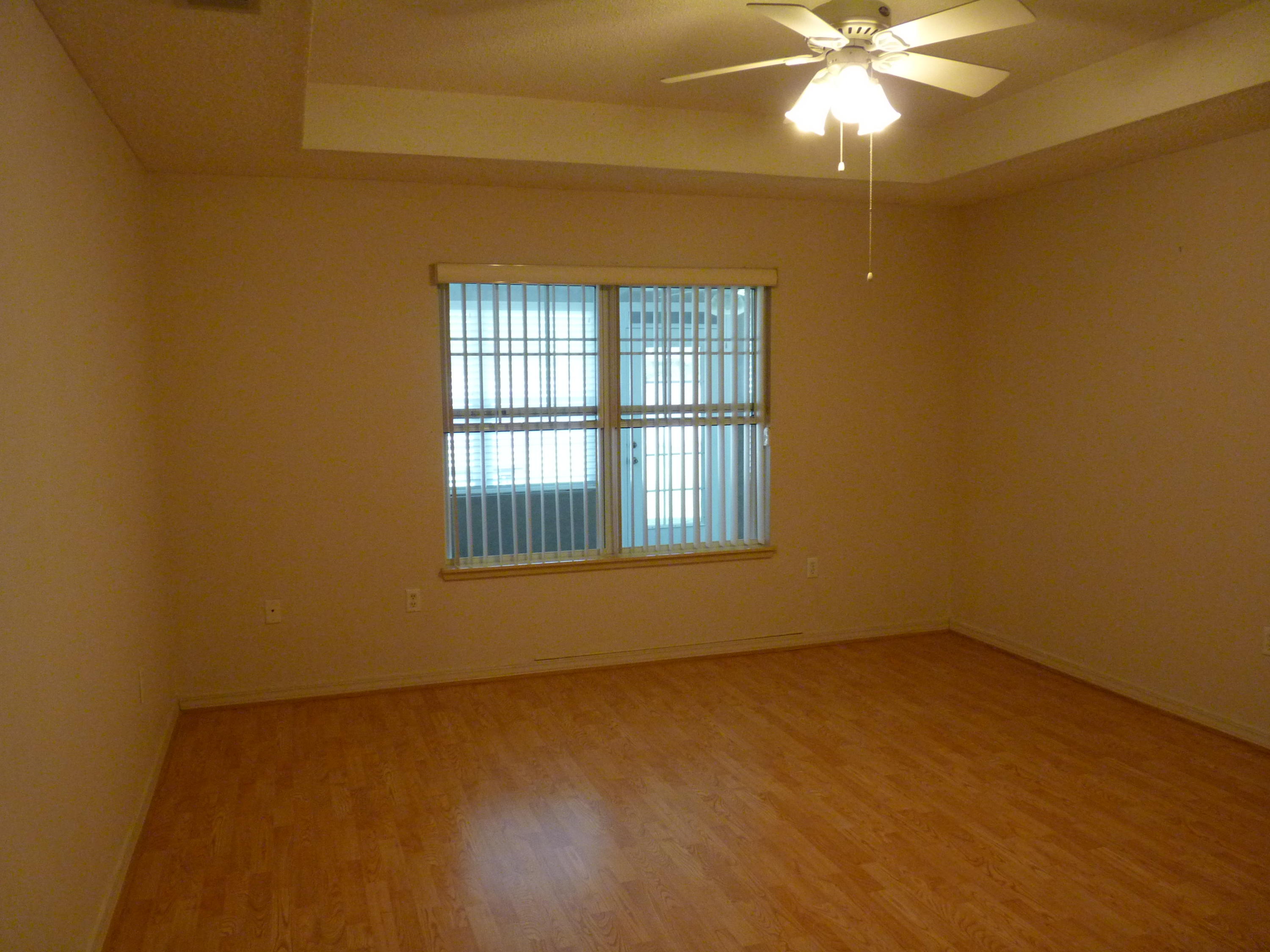 ROYAL OAKS S/D - Residential