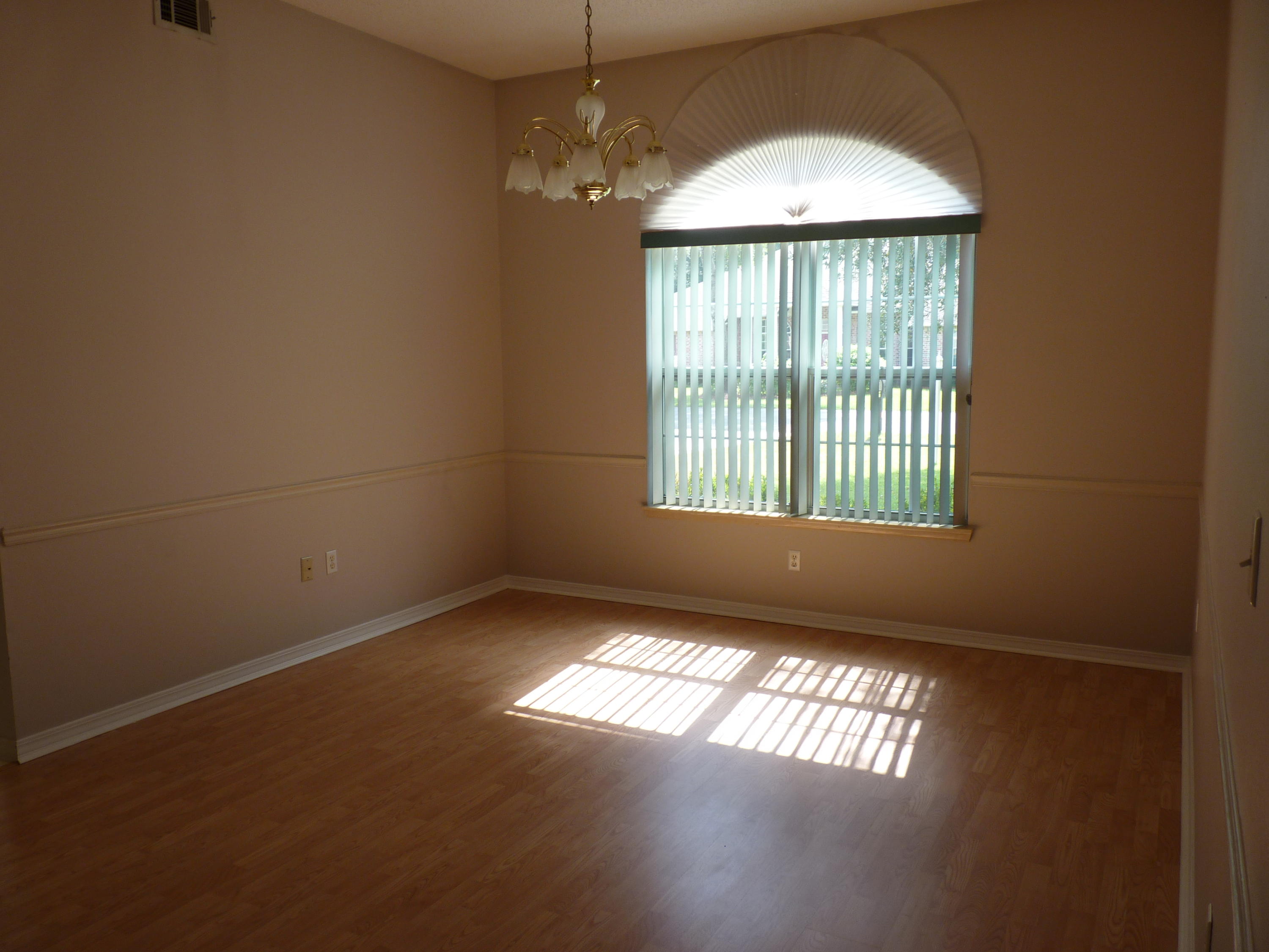 ROYAL OAKS S/D - Residential