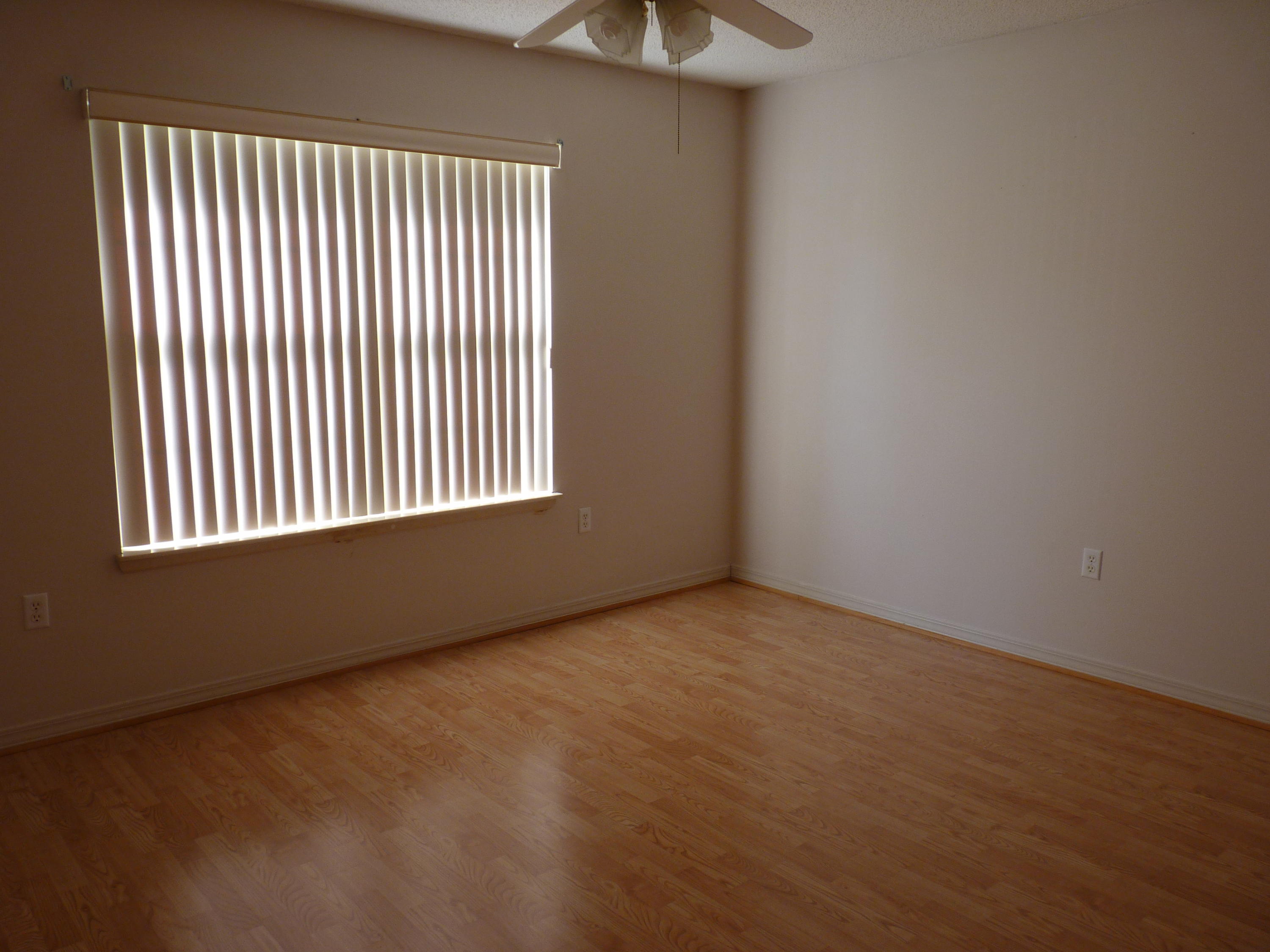 ROYAL OAKS S/D - Residential