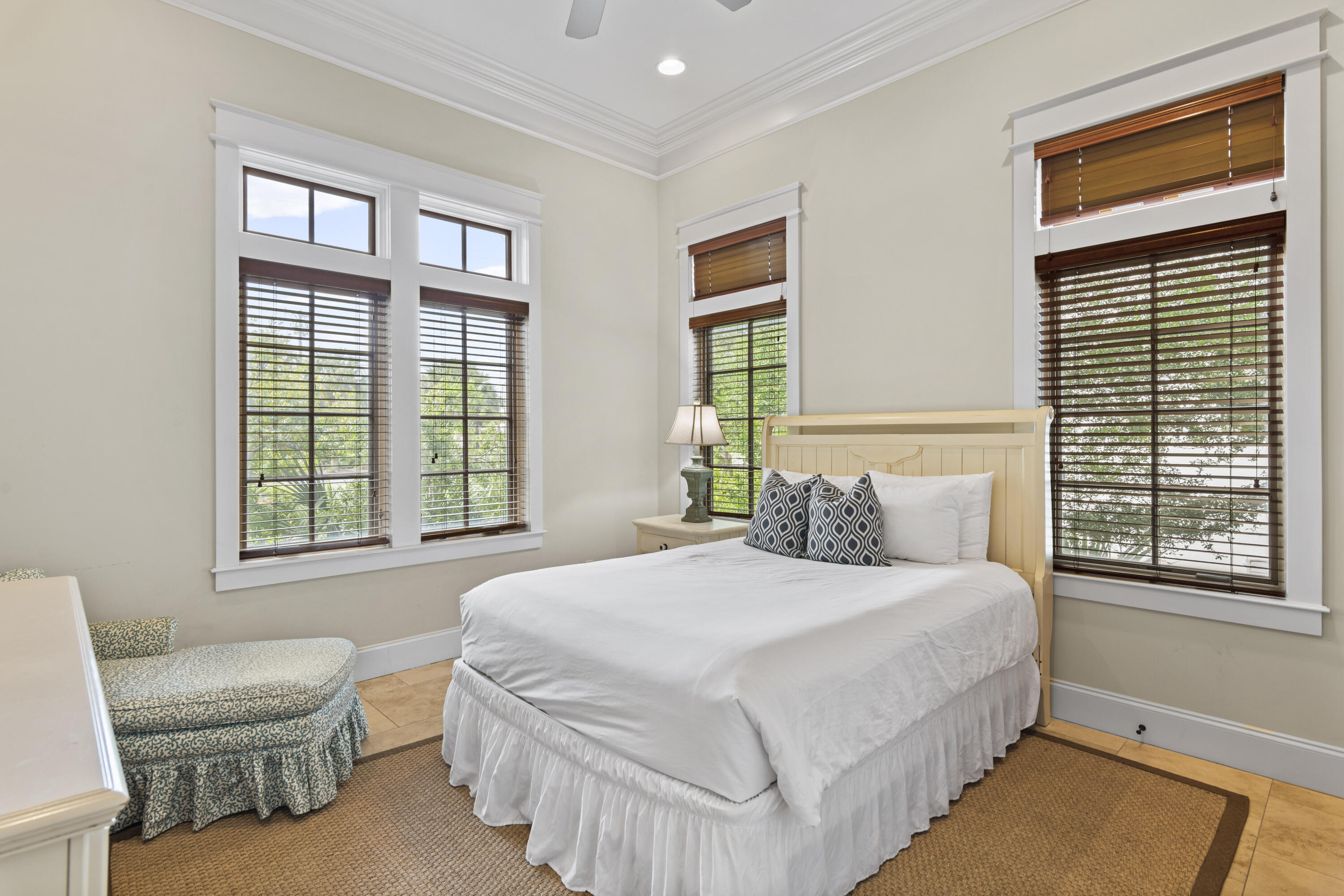 SEANEST VILLAGE - Residential