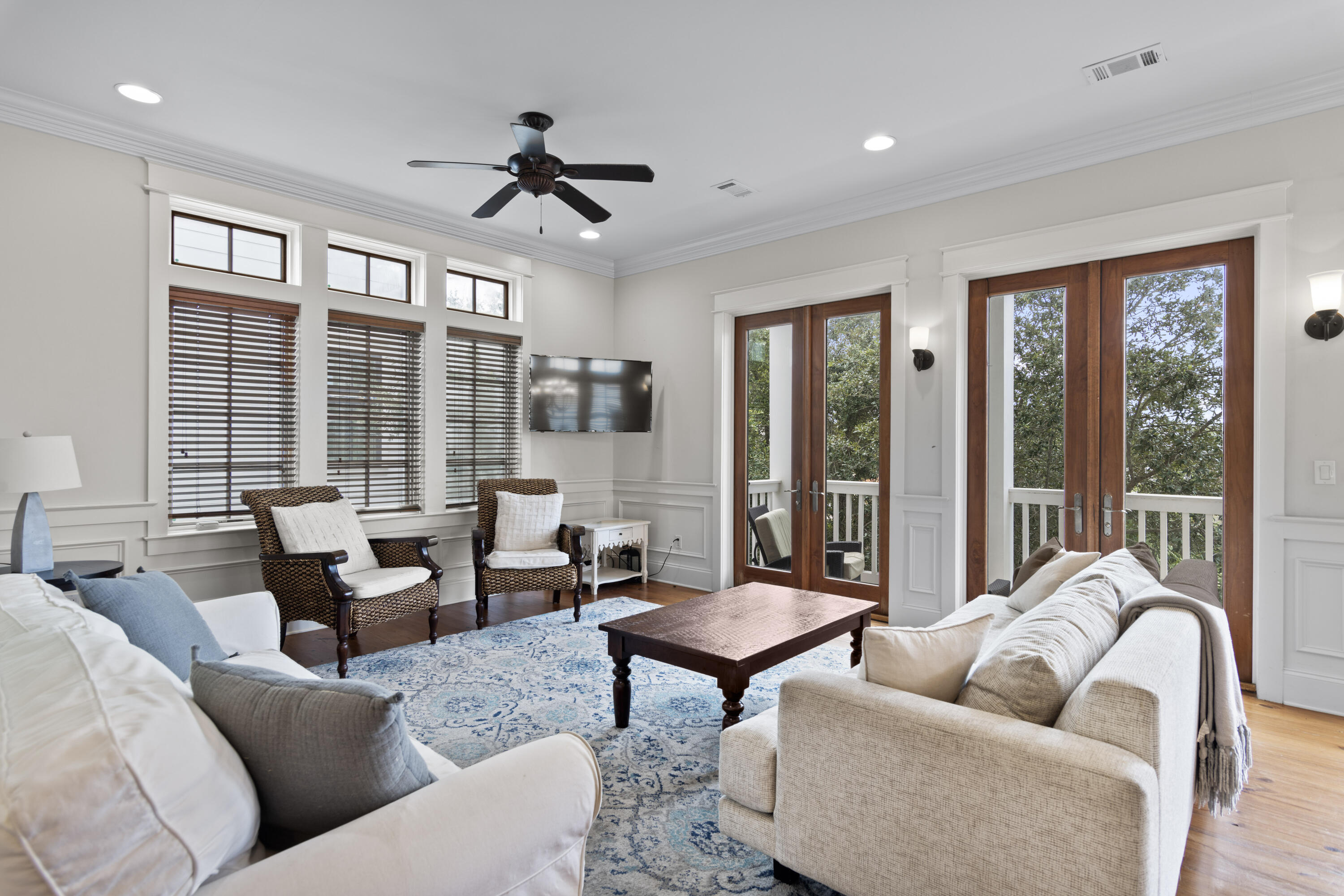 SEANEST VILLAGE - Residential